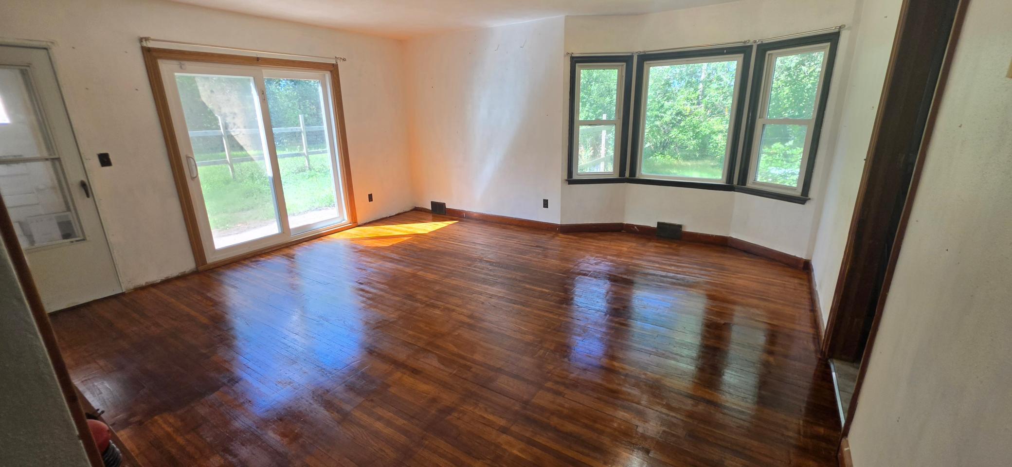 2883 105th Avenue Property Photo 9