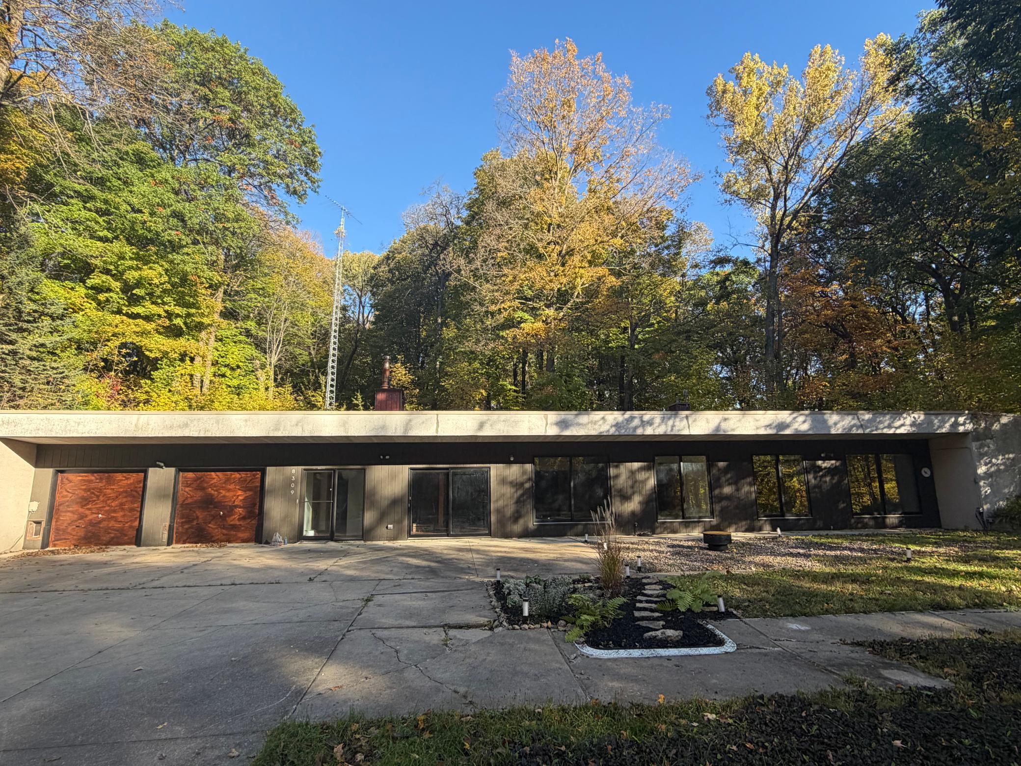 8309 County Road 19 Se Property Photo 1