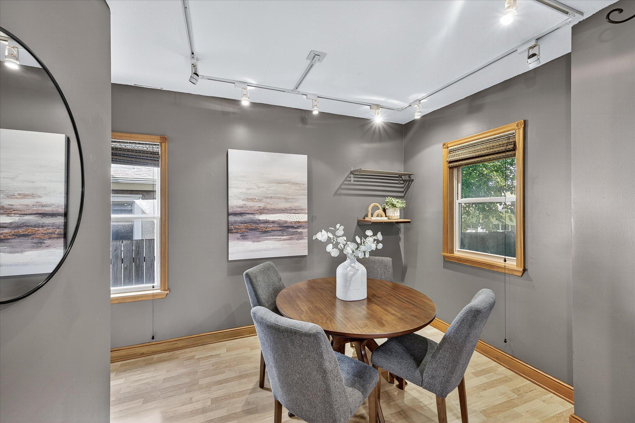 735 Madison Street Property Photo 9