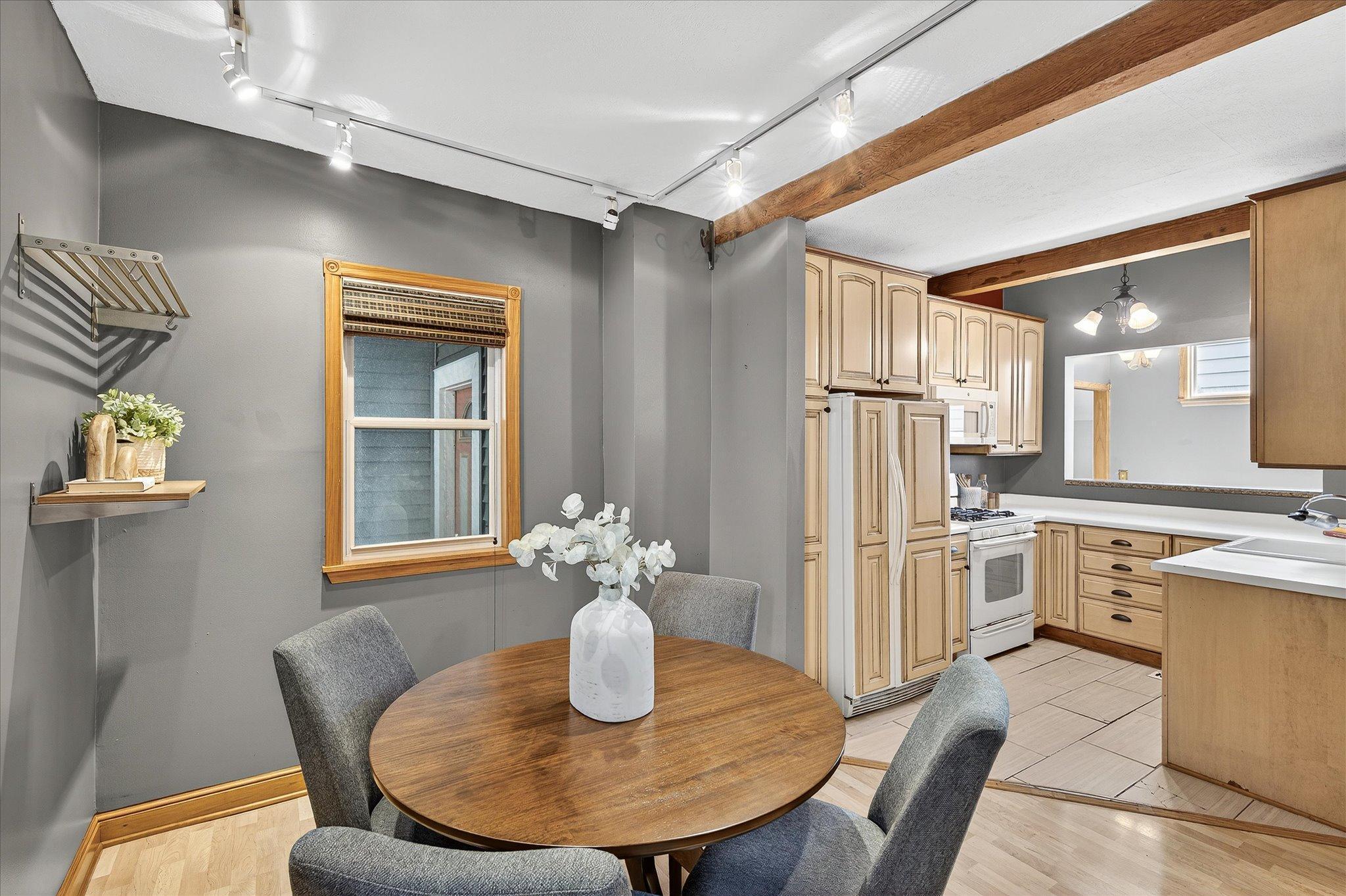 735 Madison Street Property Photo 11