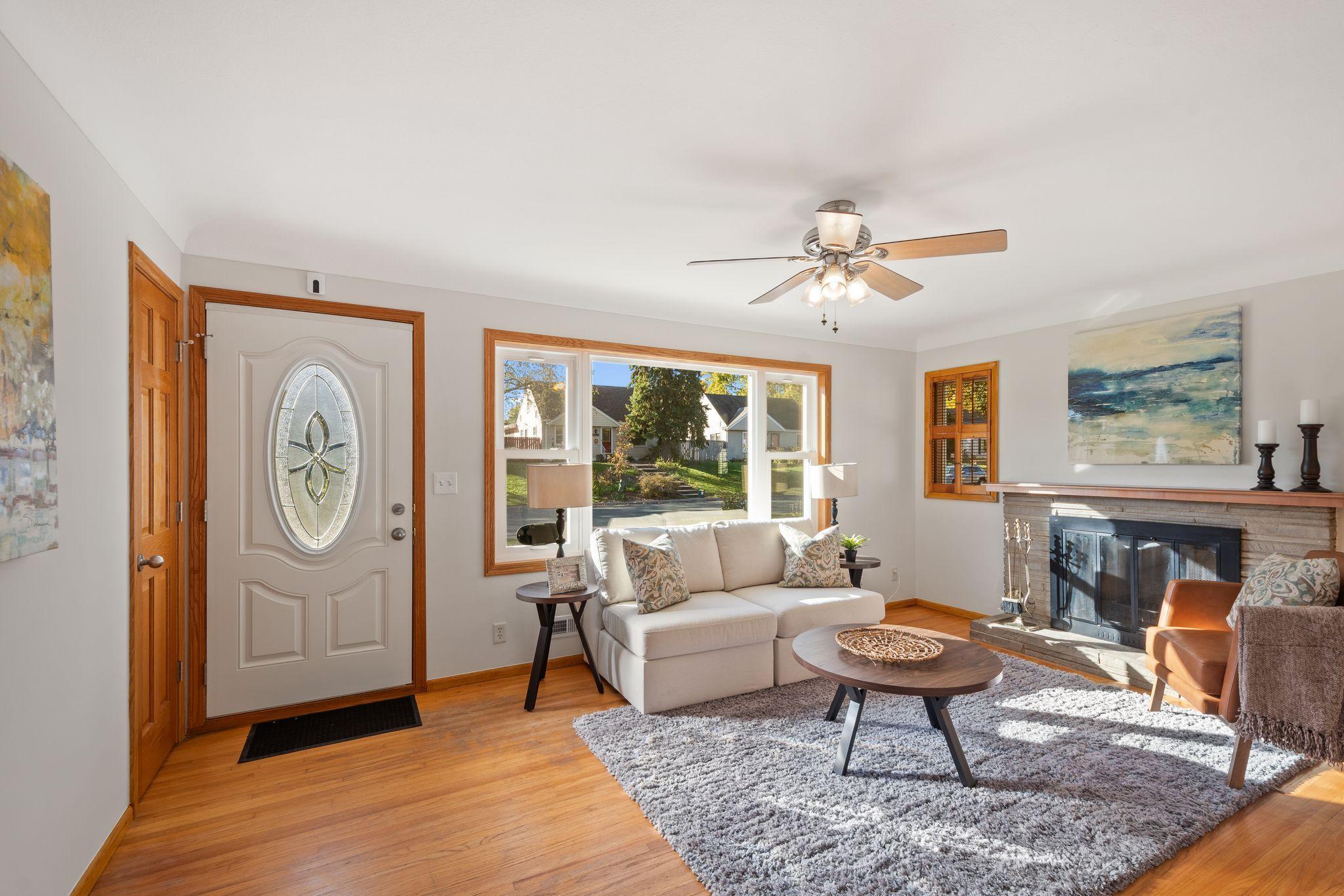 2221 Highland Place Property Photo 1