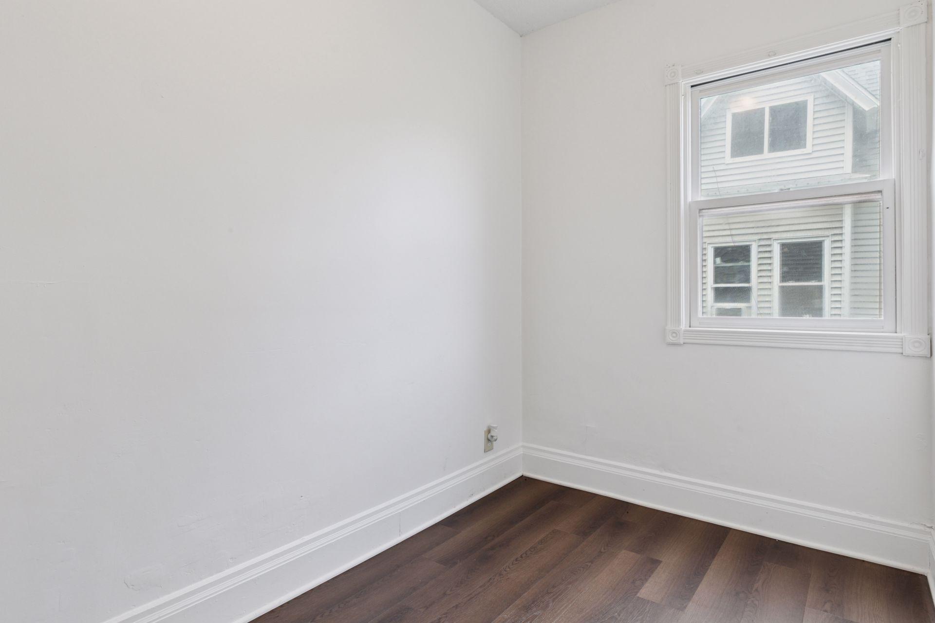 320 W Fuller Avenue Property Photo 12