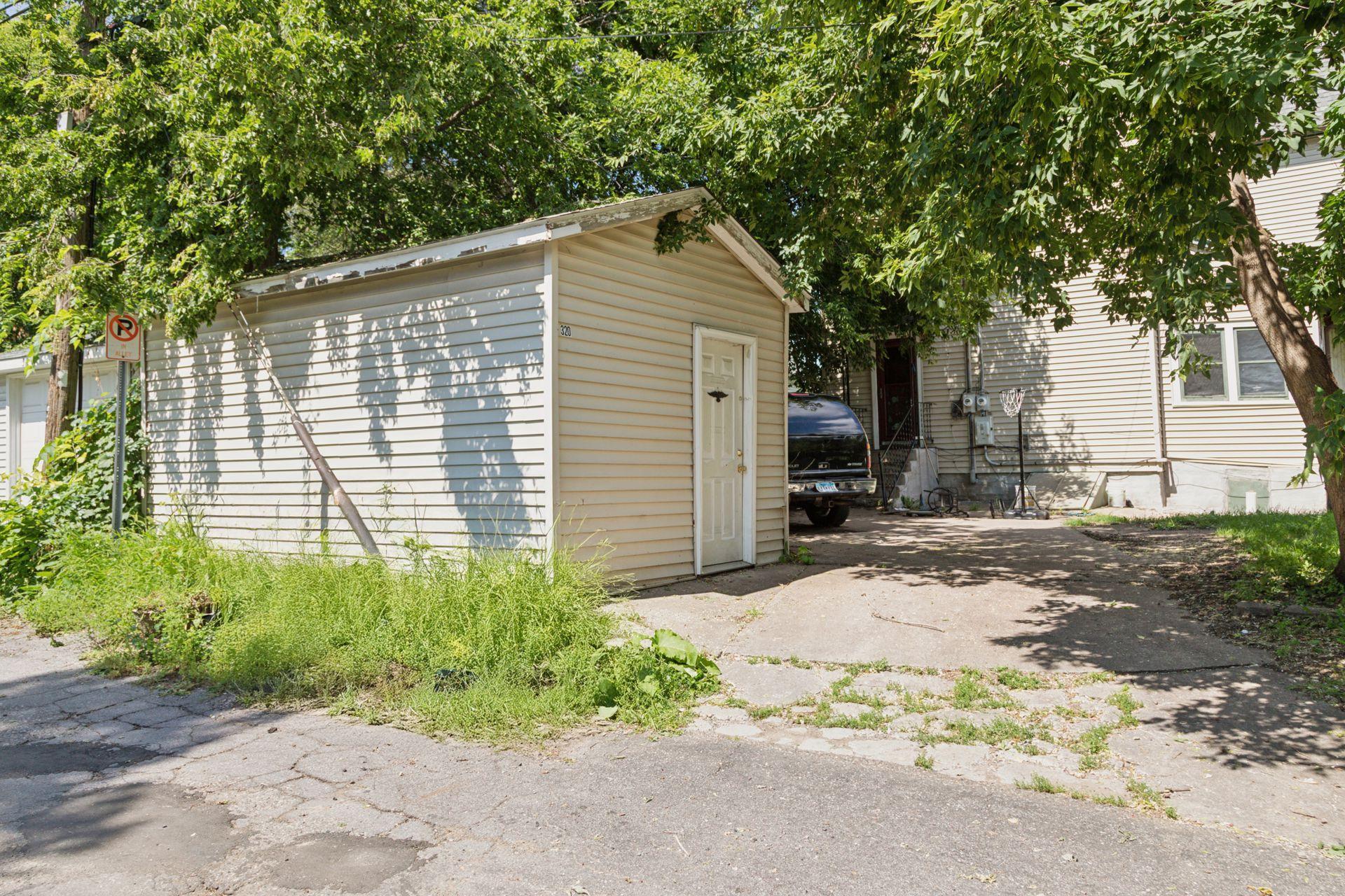 320 W Fuller Avenue Property Photo 37