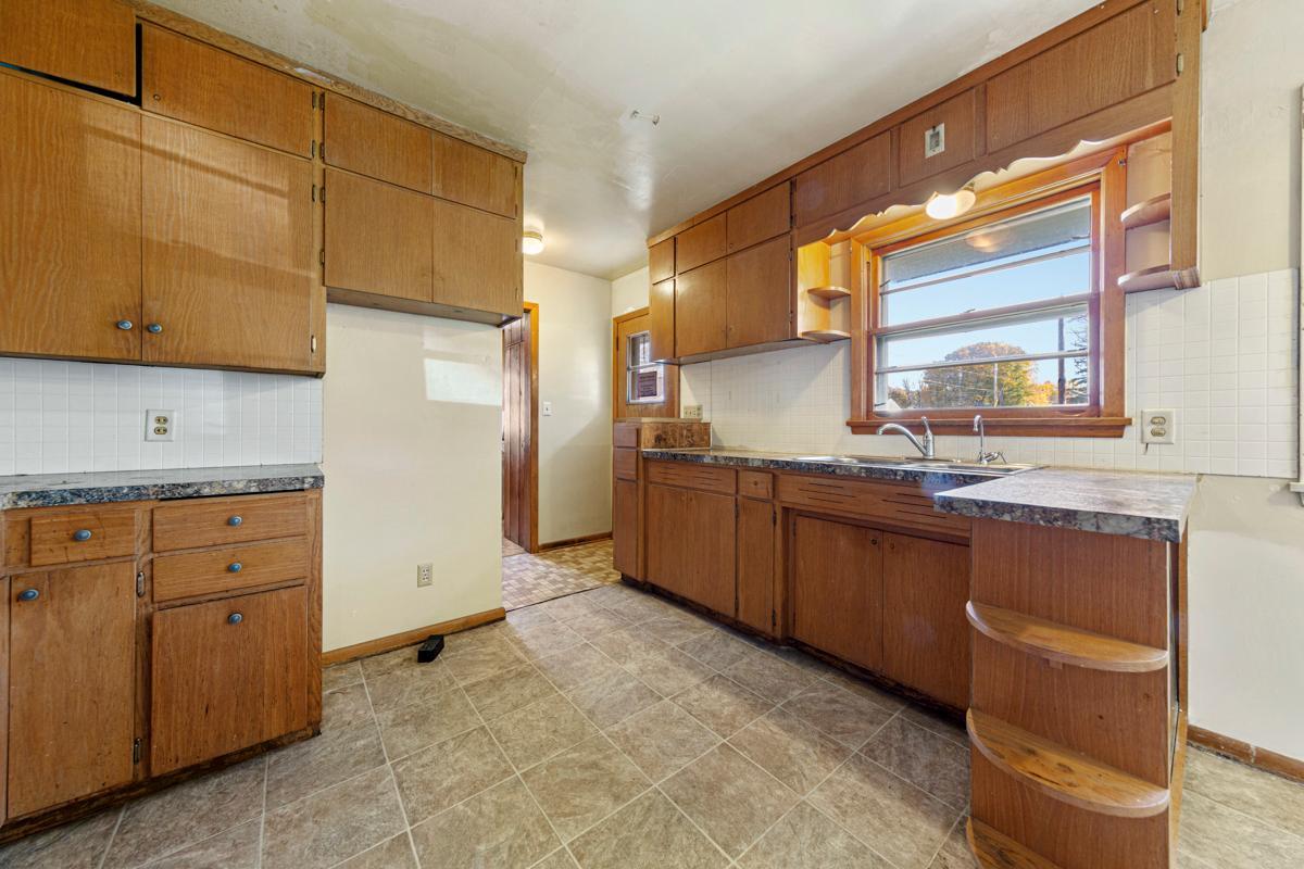 1043 Chase Avenue Property Photo 11