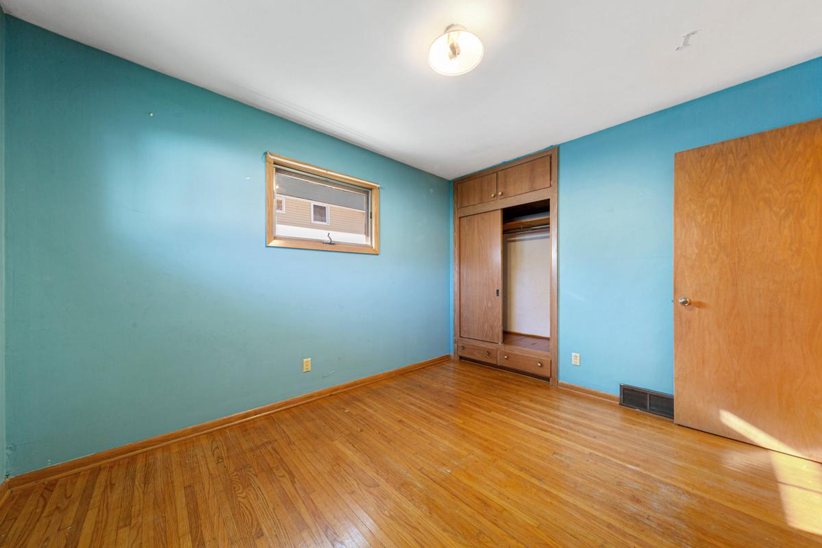 1043 Chase Avenue Property Photo 21