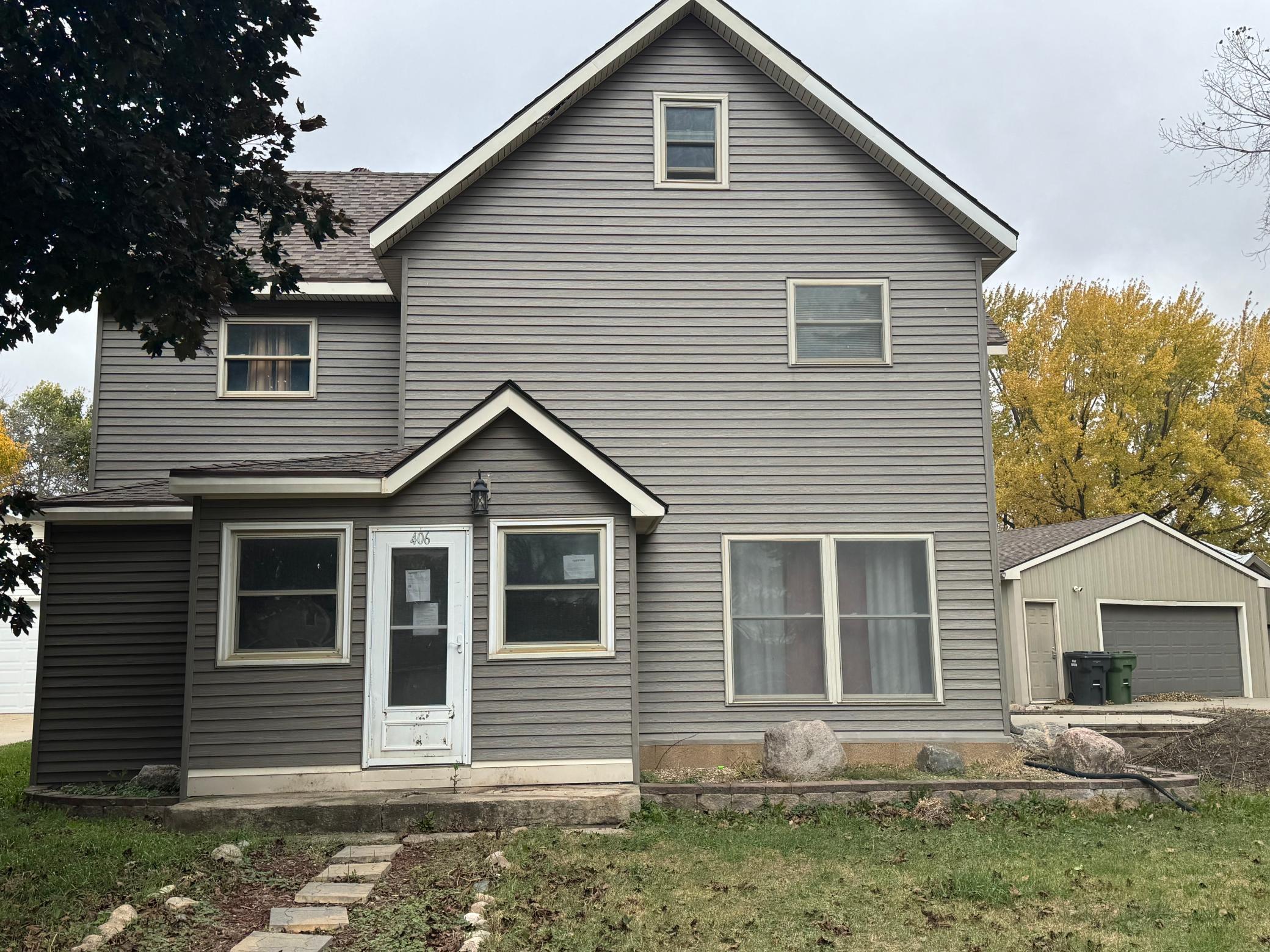 406 4th Street