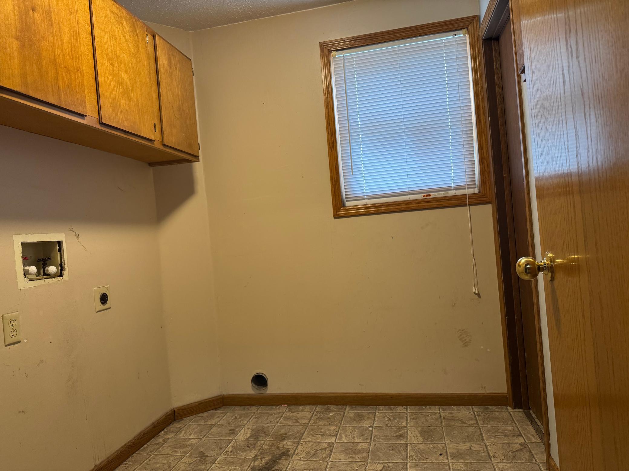 406 4th Street Property Photo 6