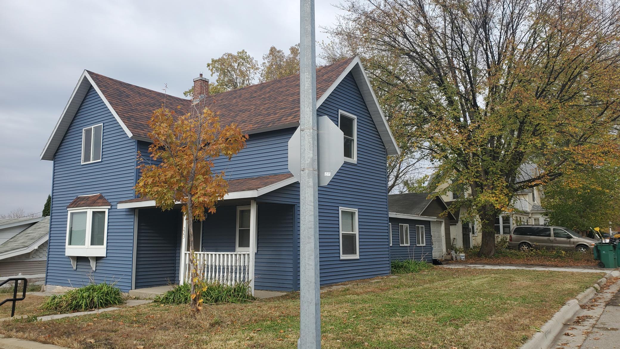 221 Bridge Street Property Photo 19