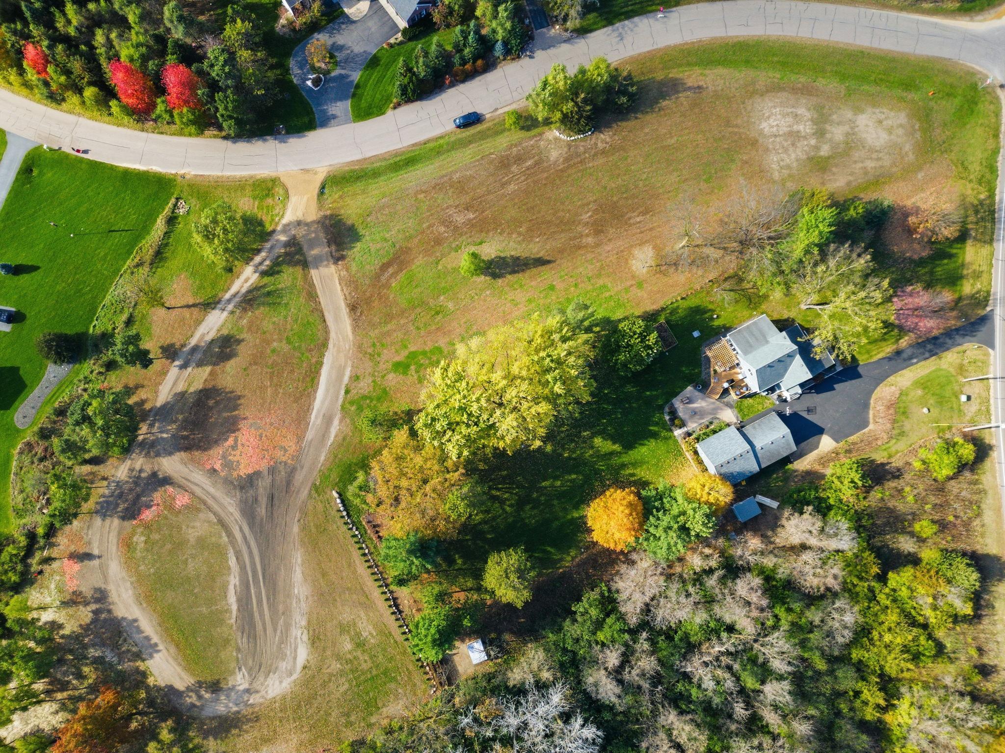 9380 Aladin Trail Property Photo 6