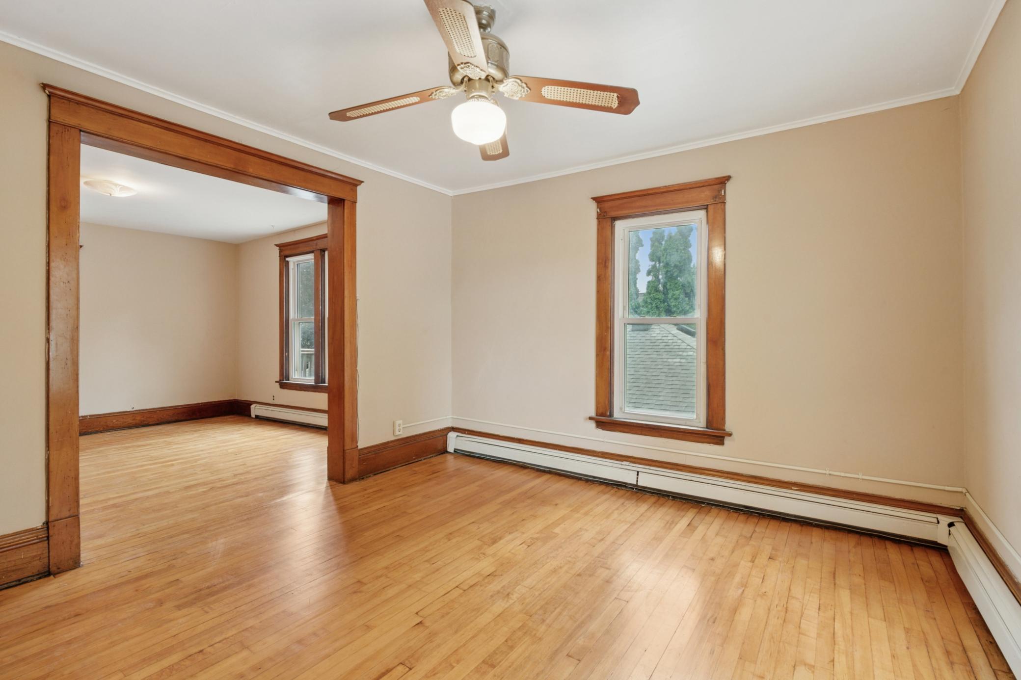 653 Jefferson Street Property Photo 8