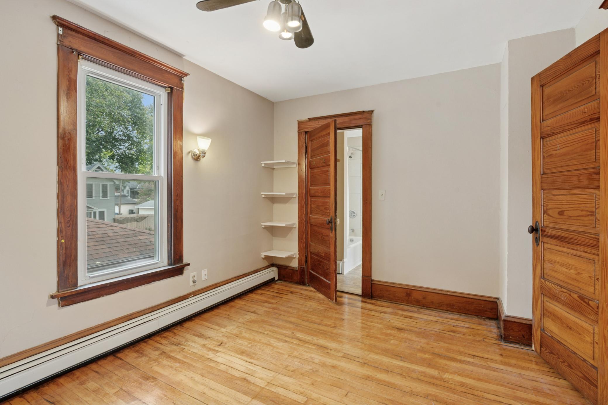 653 Jefferson Street Property Photo 14