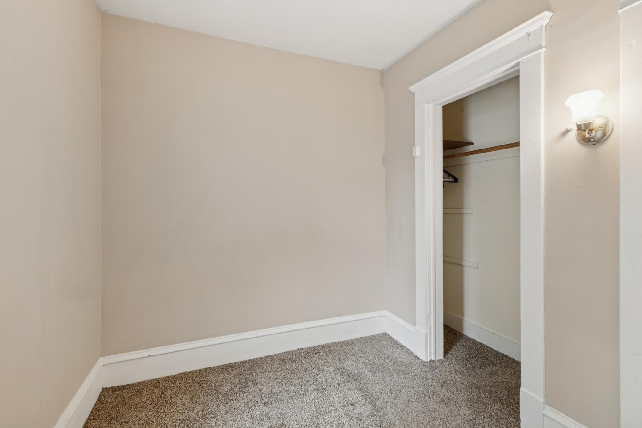 653 Jefferson Street Property Photo 16