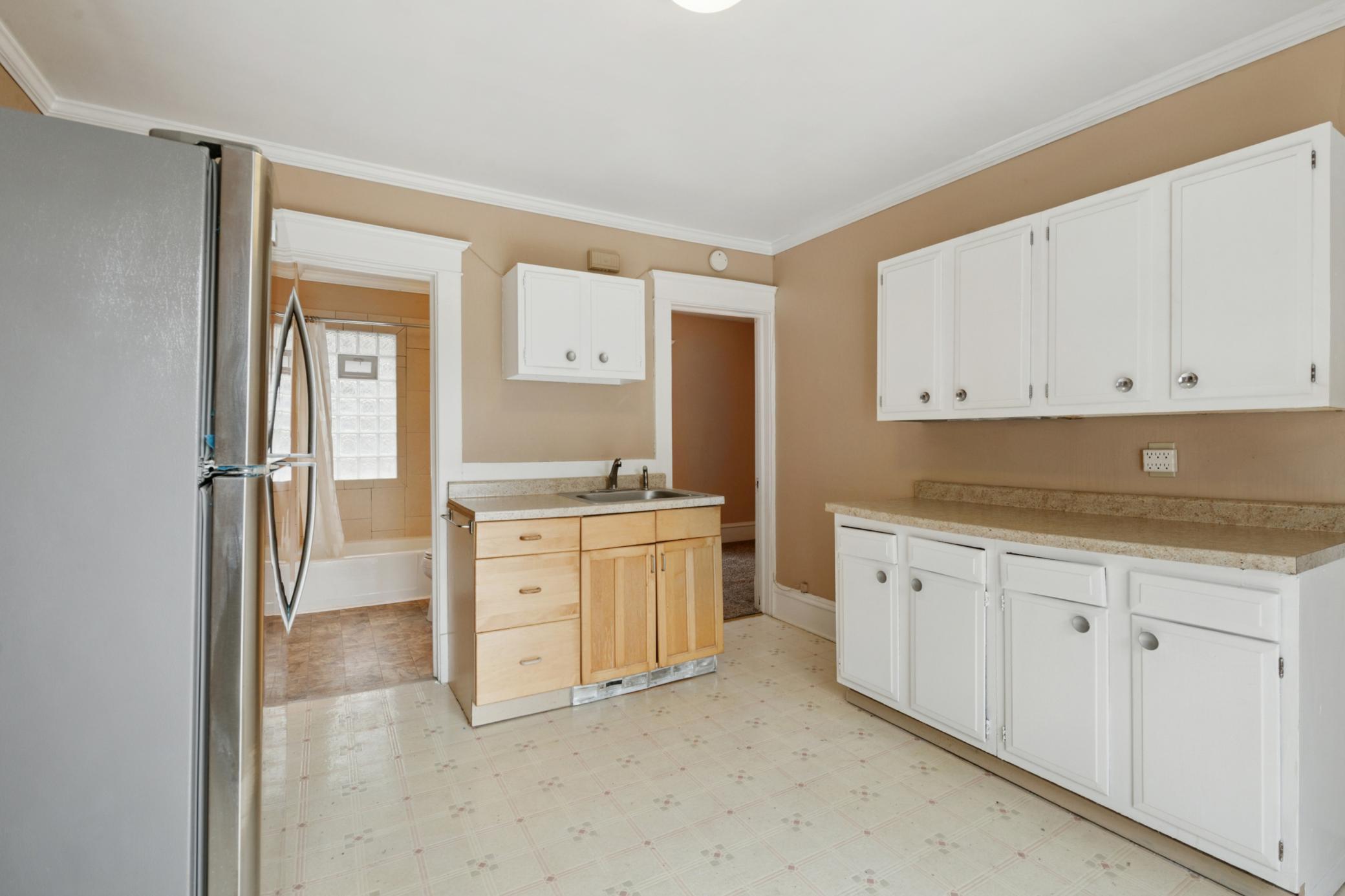 653 Jefferson Street Property Photo 17