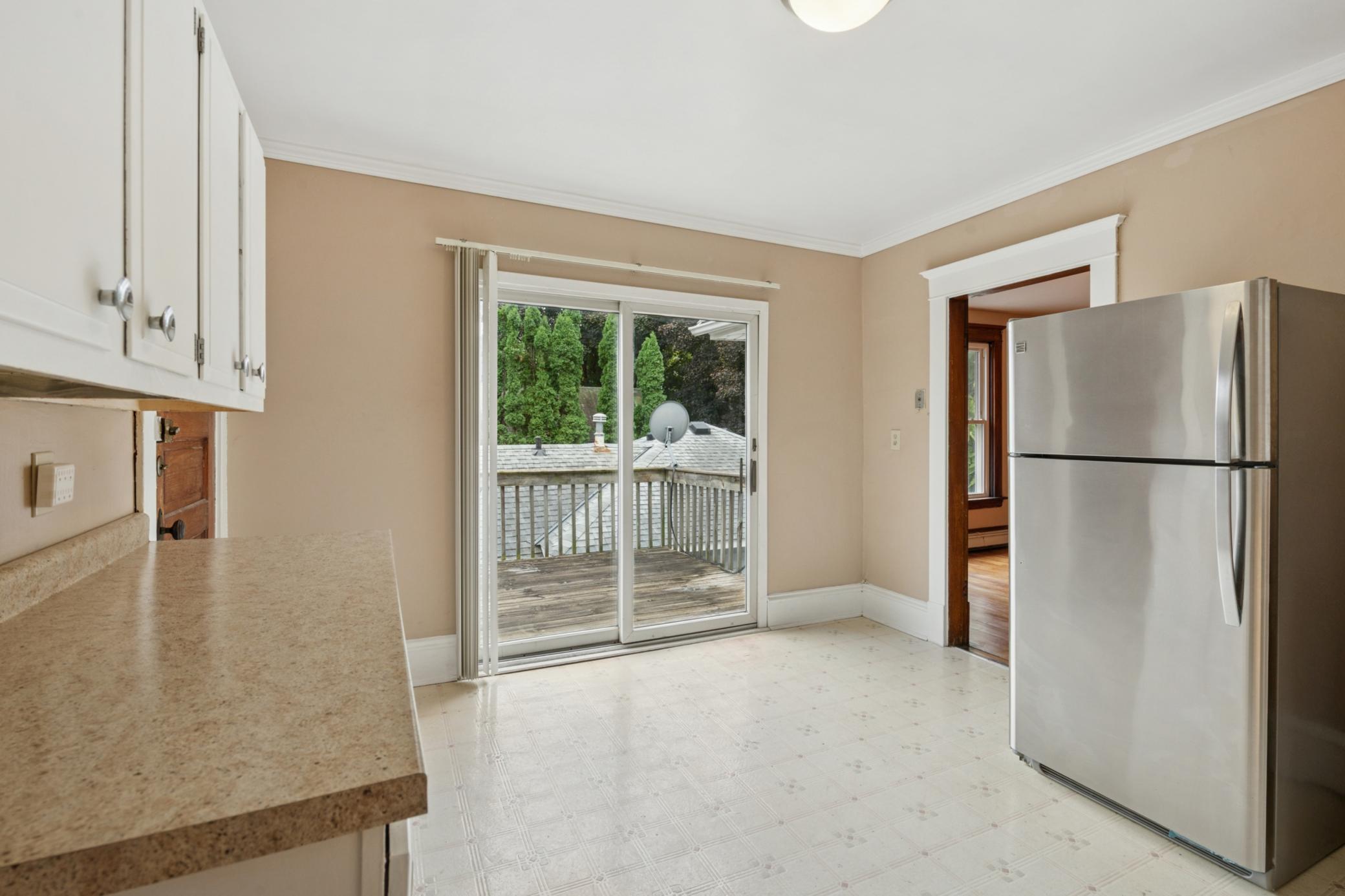 653 Jefferson Street Property Photo 19