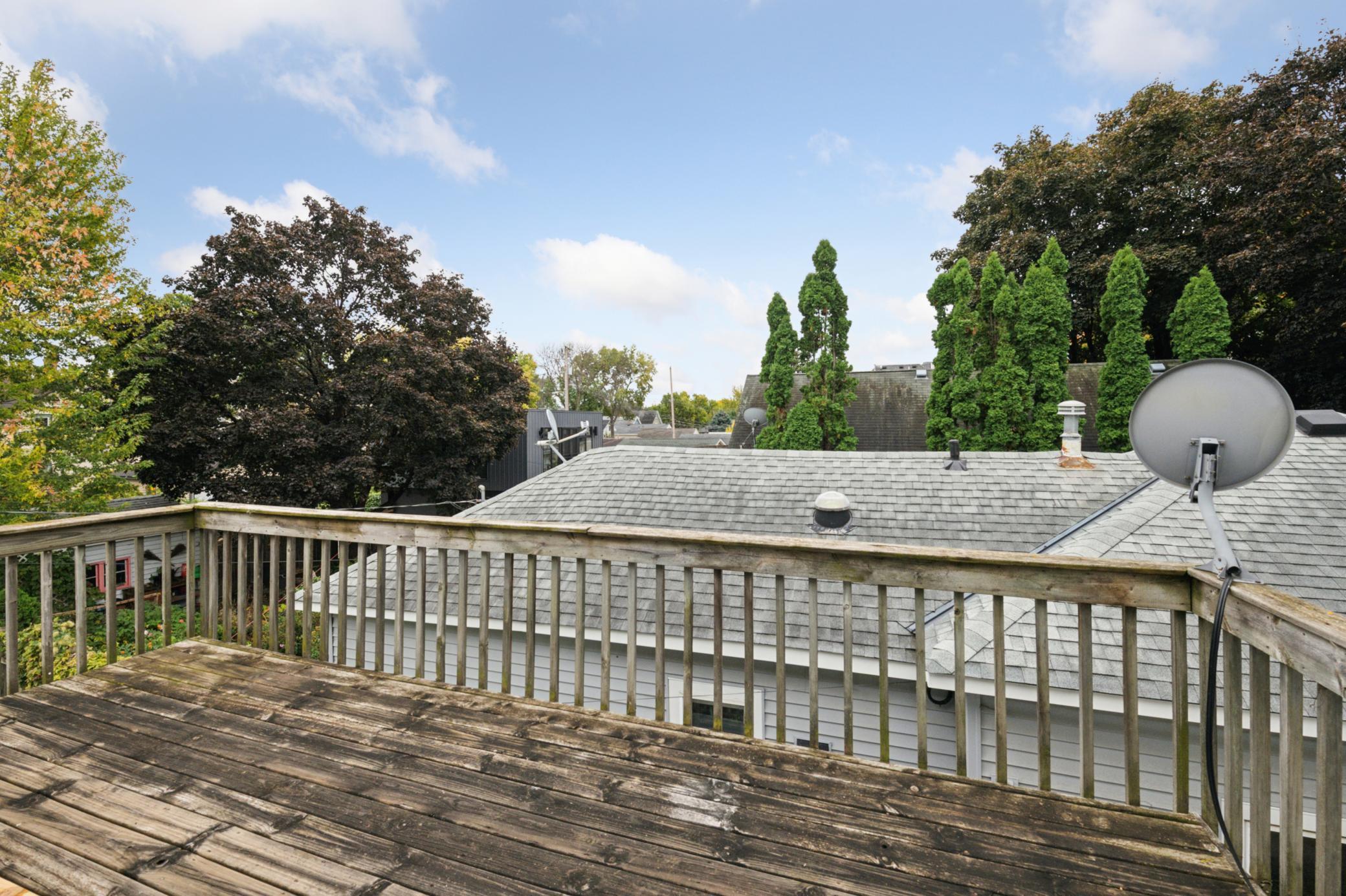 653 Jefferson Street Property Photo 28