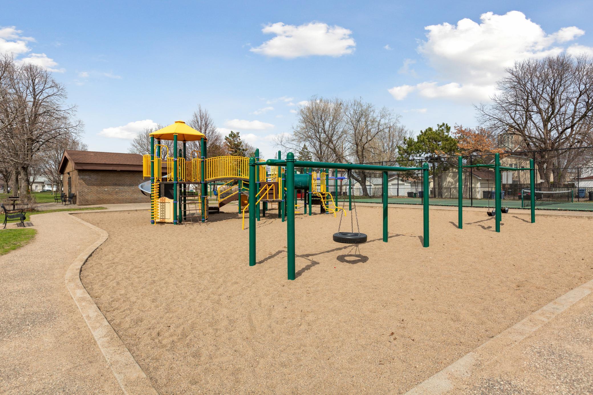 653 Jefferson Street Property Photo 34