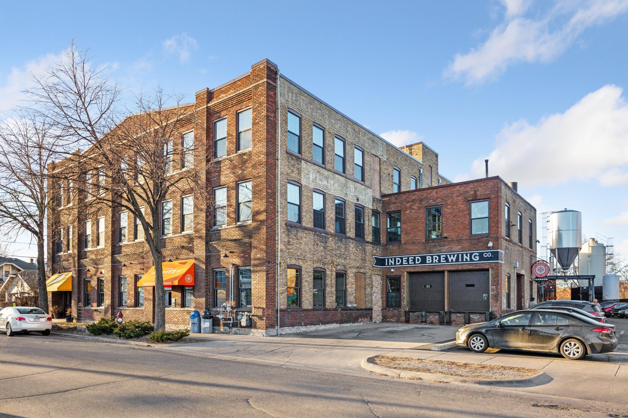 653 Jefferson Street Property Photo 41