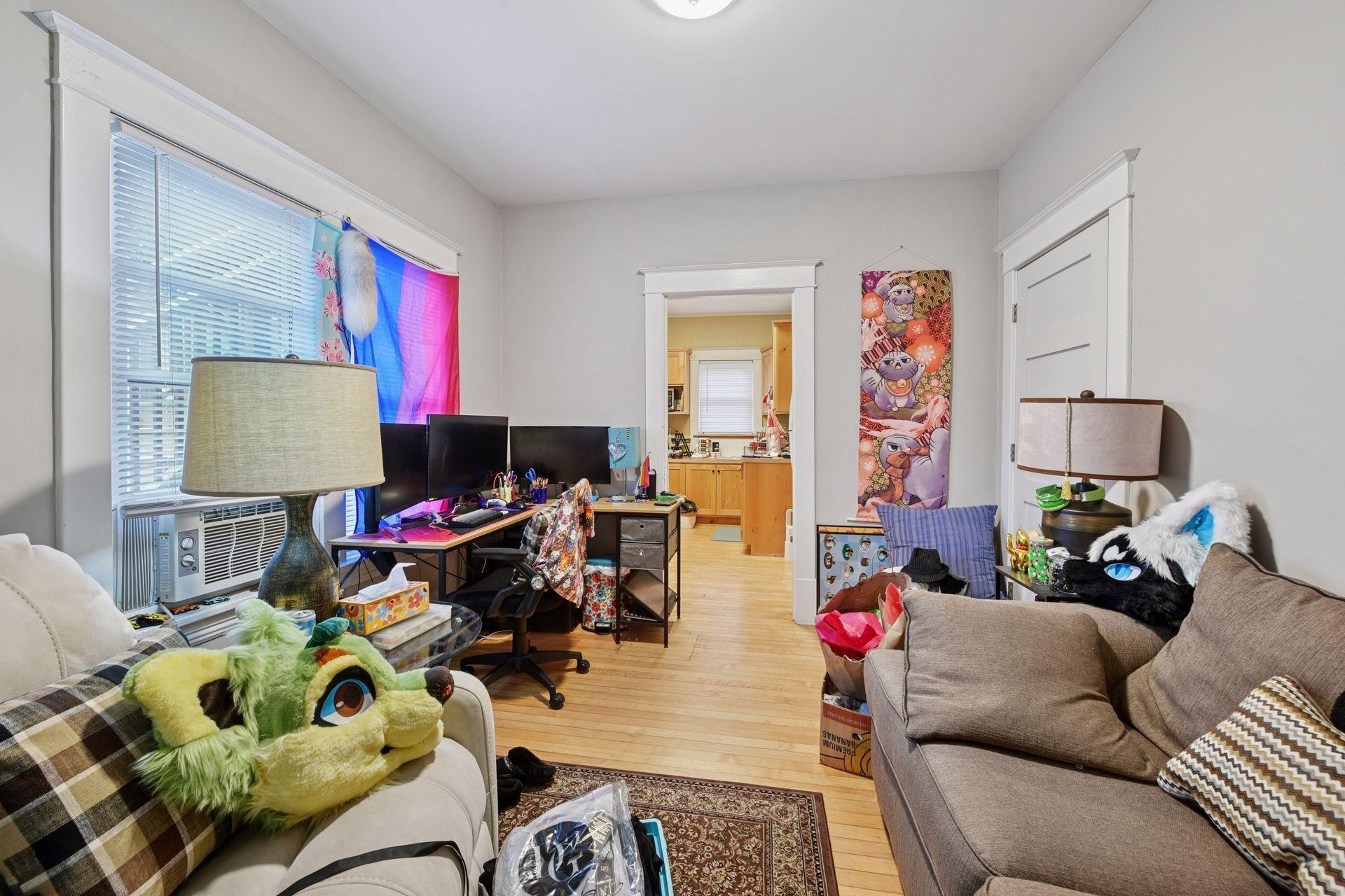 14 W 47th Street Property Photo 10