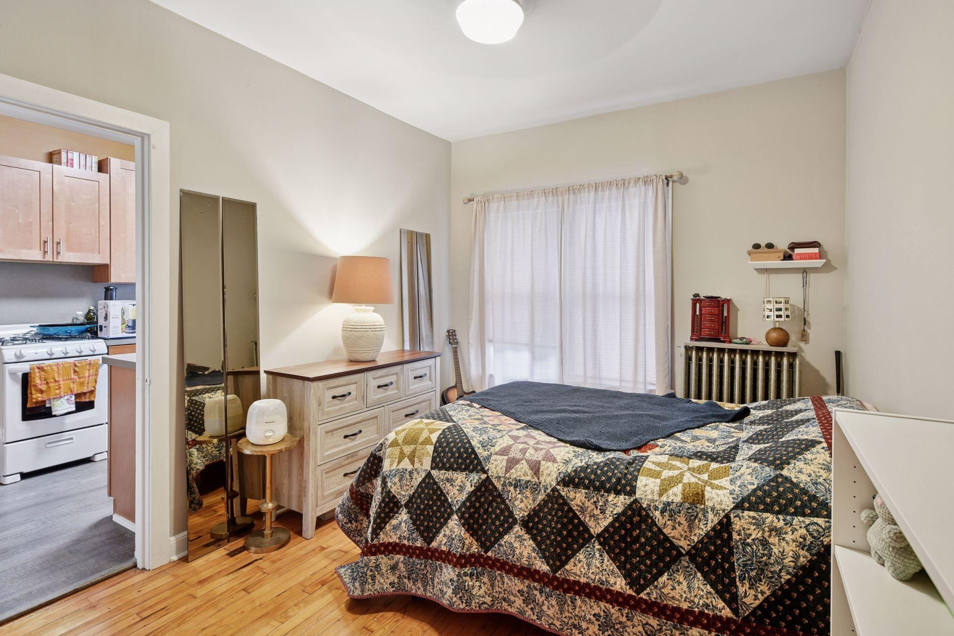 14 W 47th Street Property Photo 20