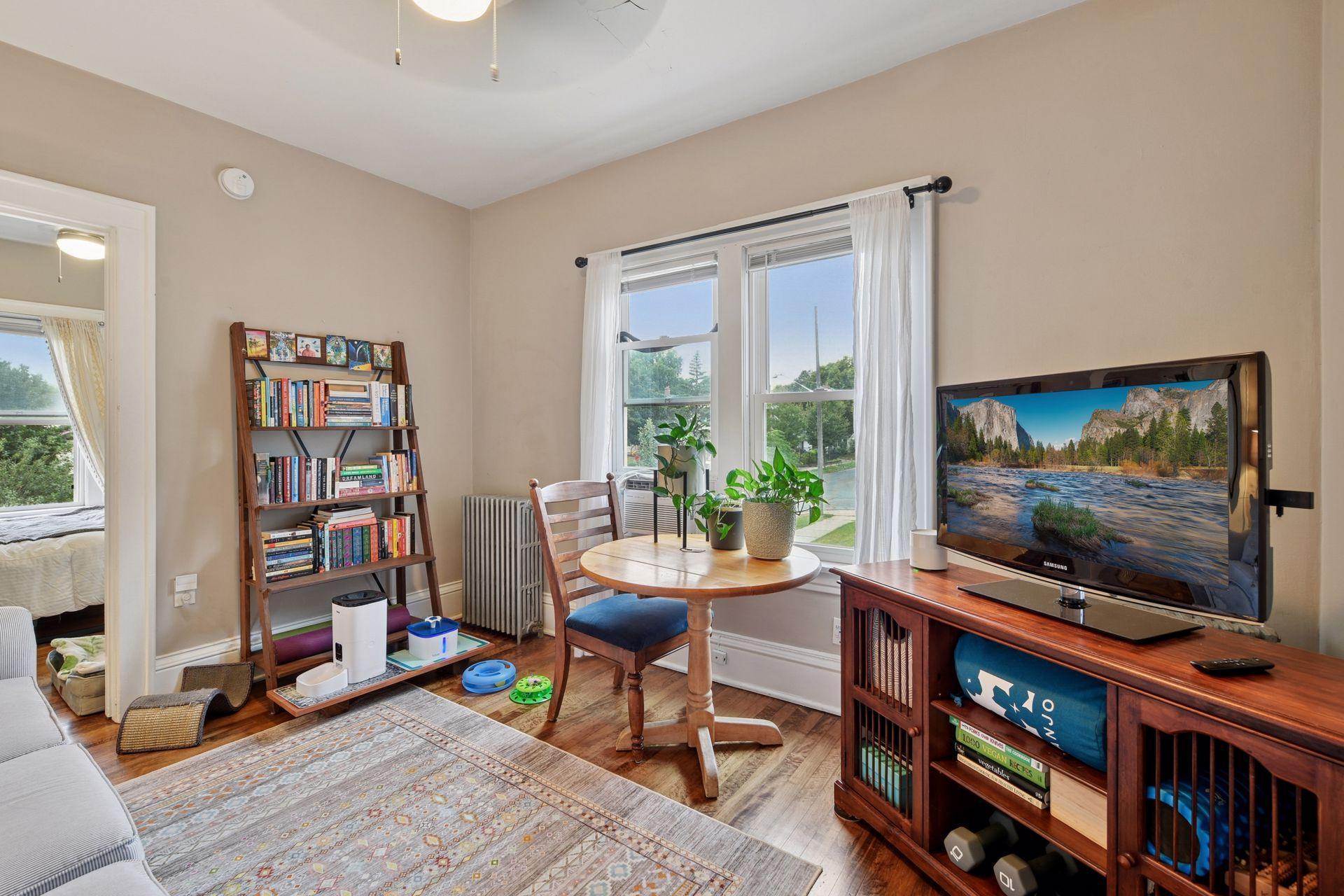 14 W 47th Street Property Photo 23