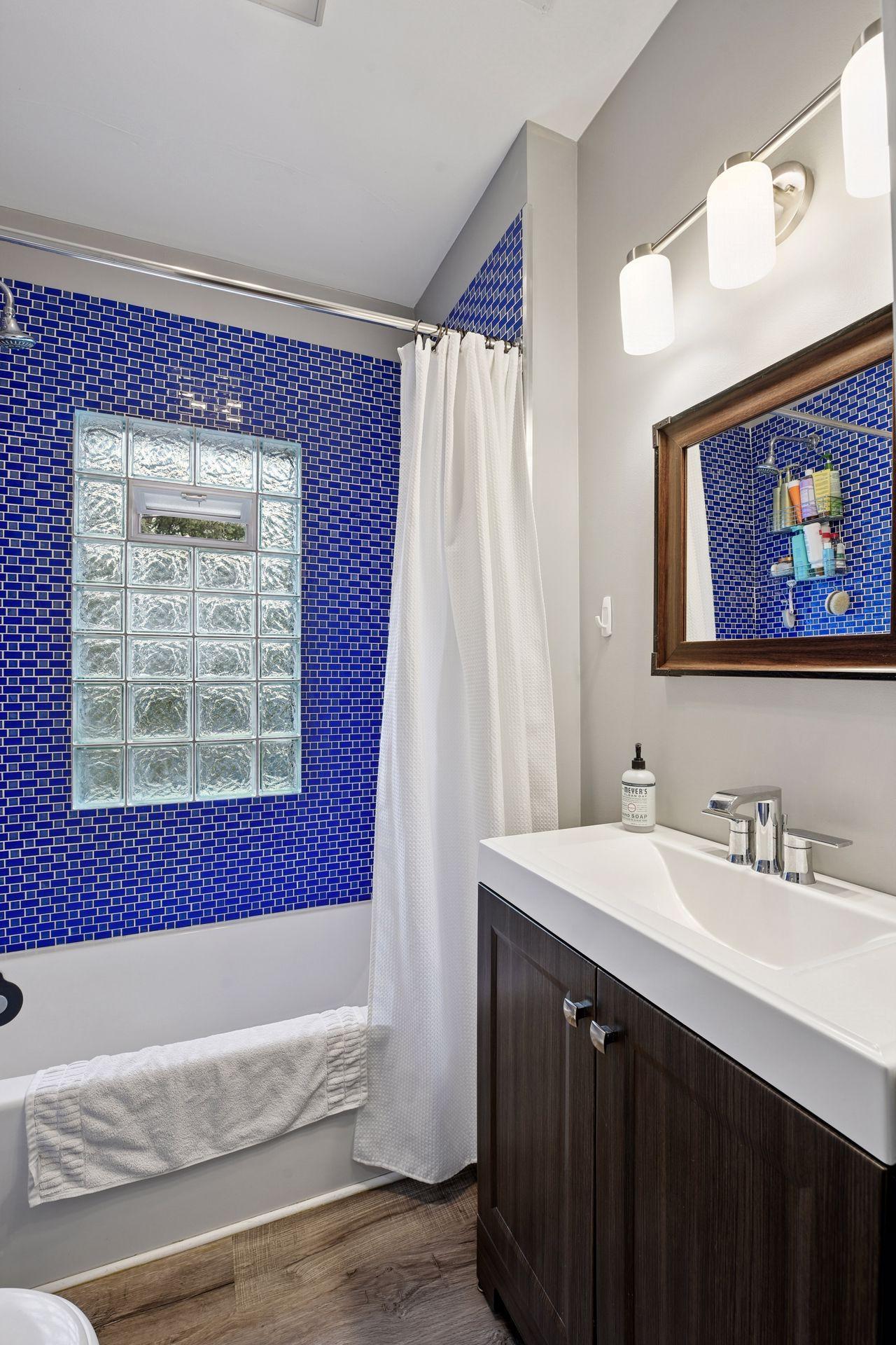 14 W 47th Street Property Photo 27