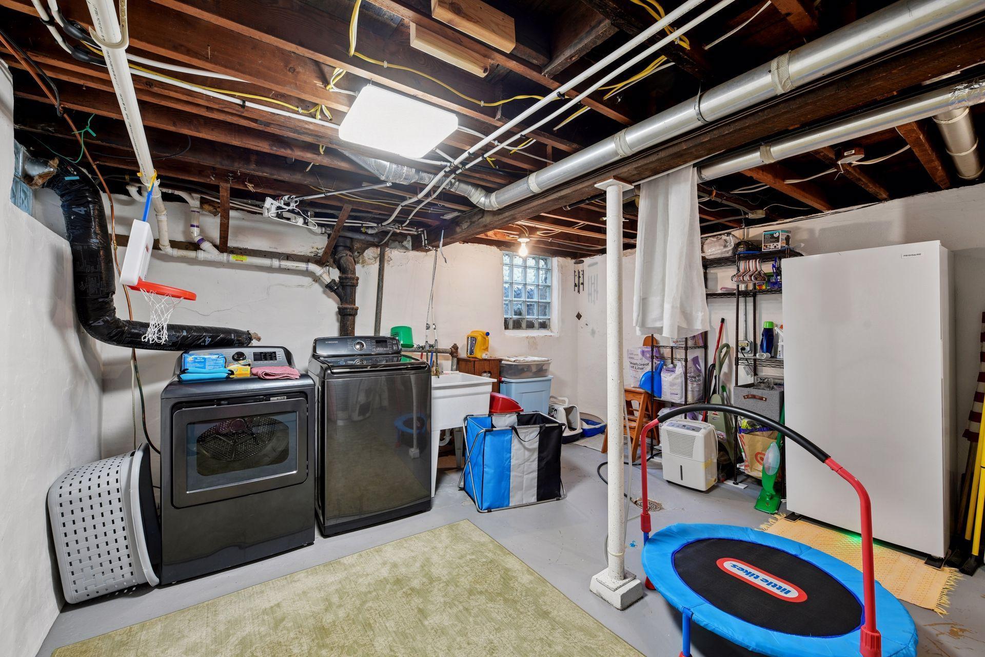 14 W 47th Street Property Photo 66