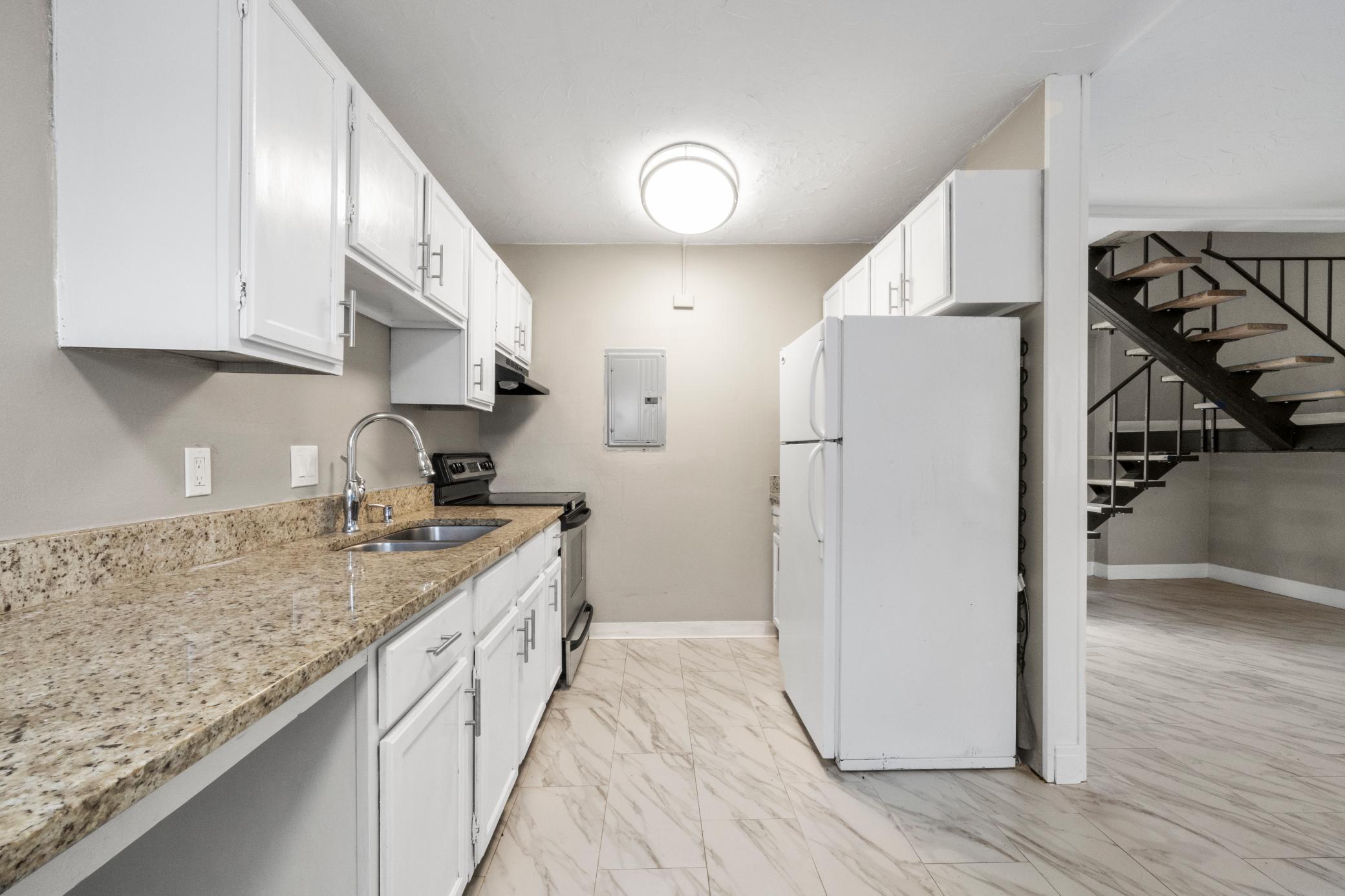1531 American Boulevard E 101 Property Photo 4