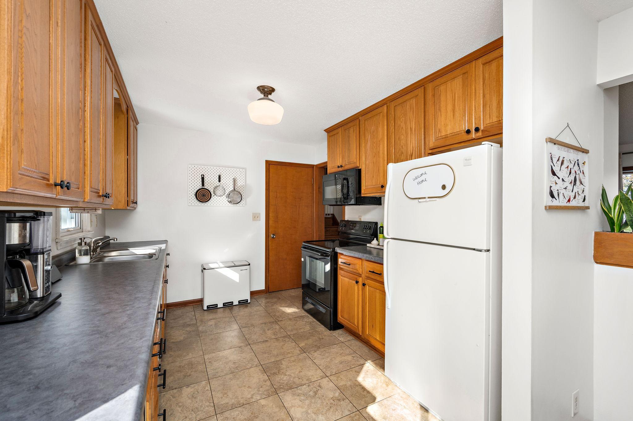 4625 Southmore Drive Property Photo 9