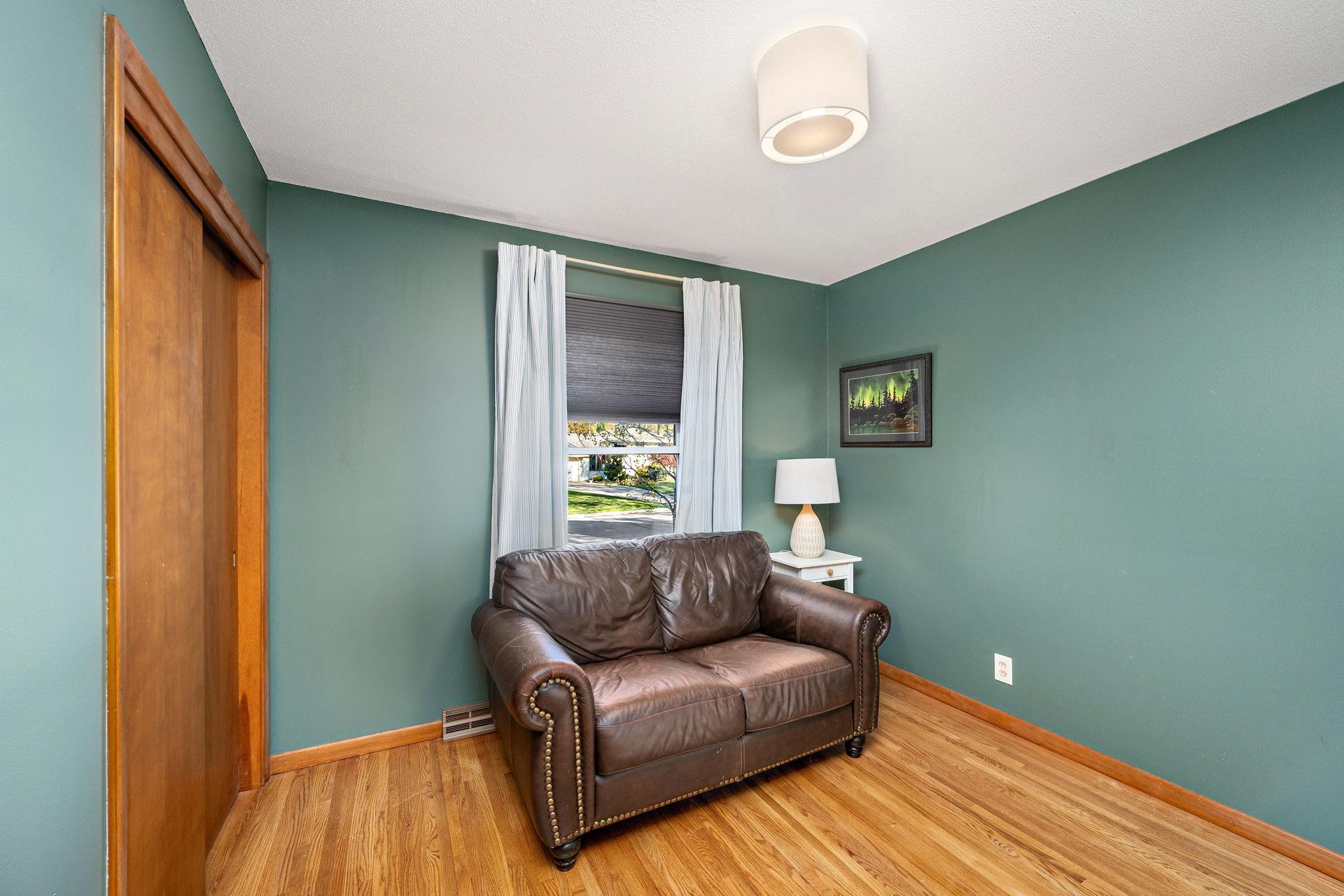 4625 Southmore Drive Property Photo 16