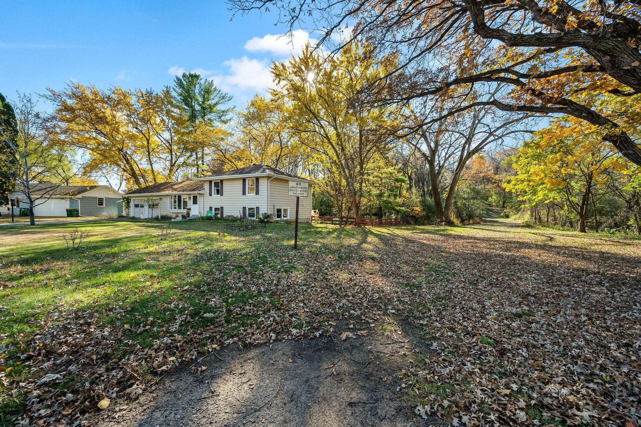 4625 Southmore Drive Property Photo 24