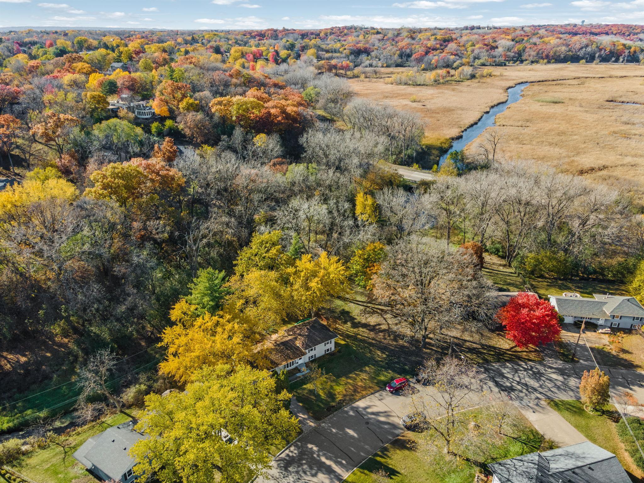 4625 Southmore Drive Property Photo 32