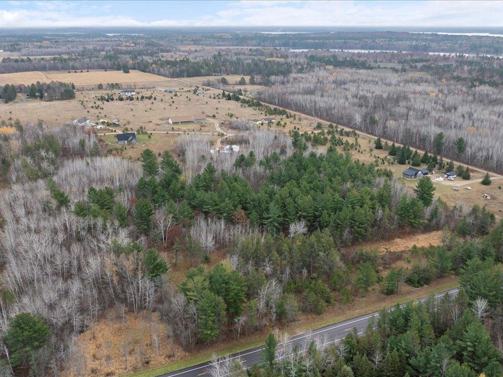 L1 B1 County Road 1 Property Photo 7