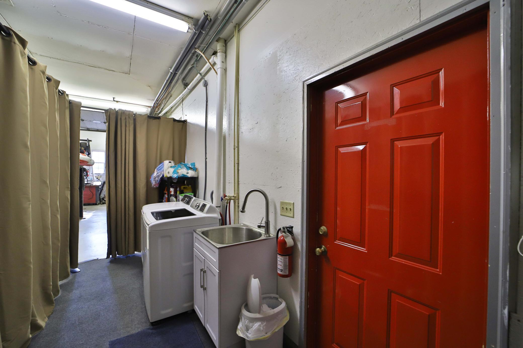 1635 & 1627 E Ponto Lake Road Property Photo 80