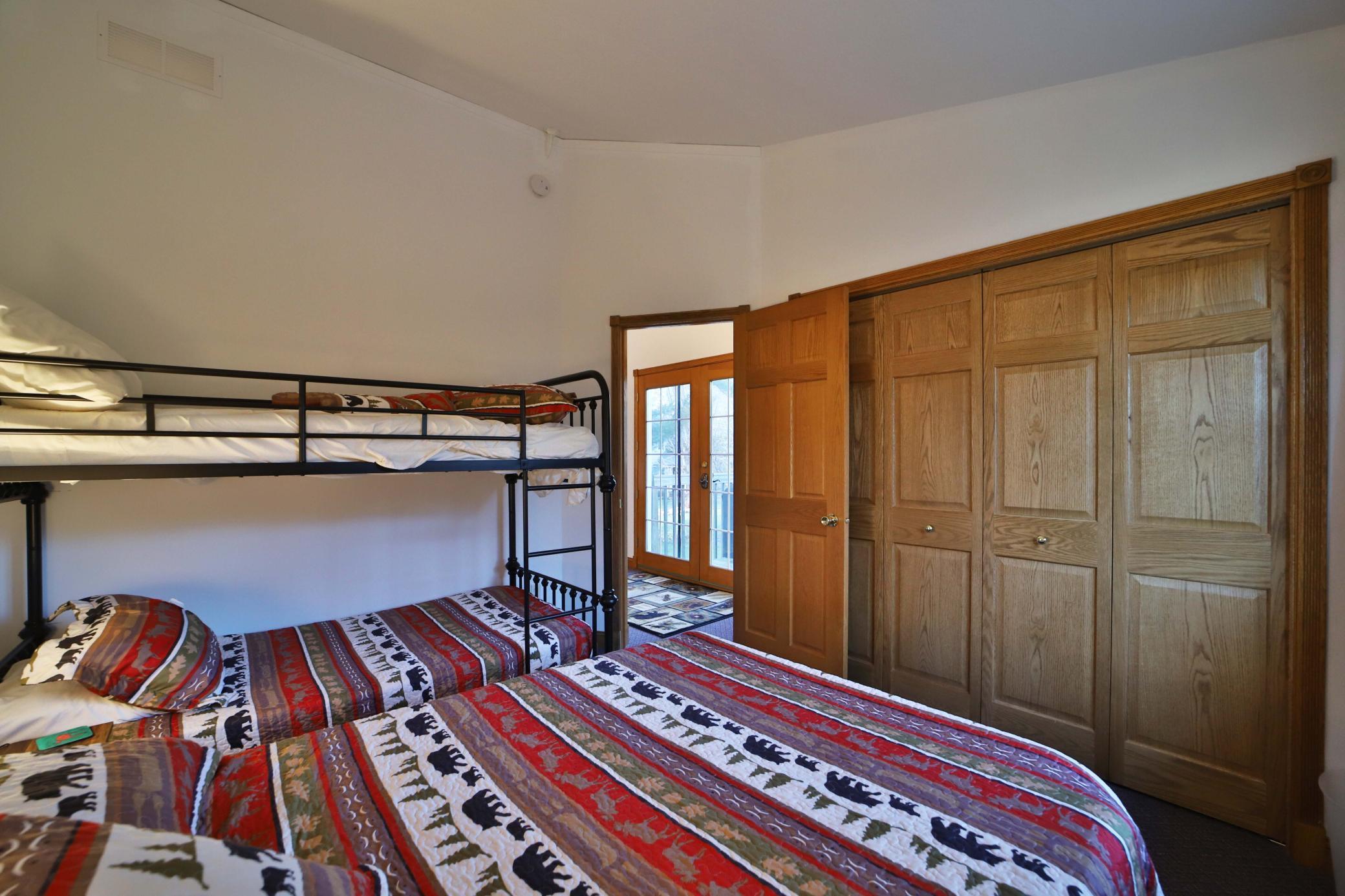 1635 & 1627 E Ponto Lake Road Property Photo 92