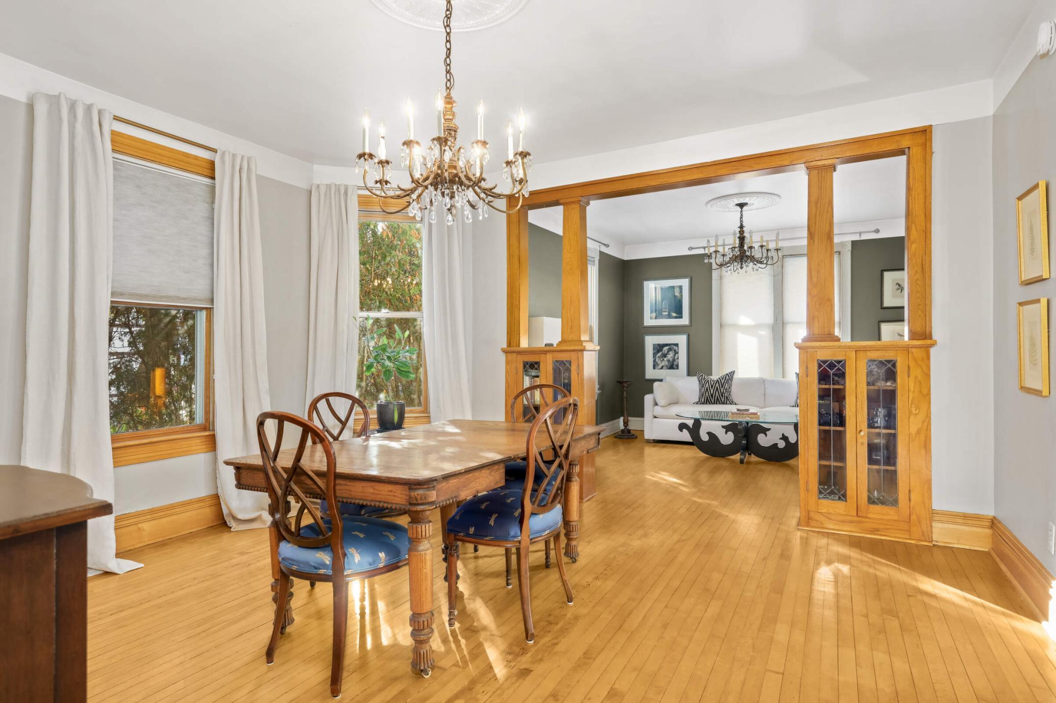 2001 University Avenue Property Photo 9