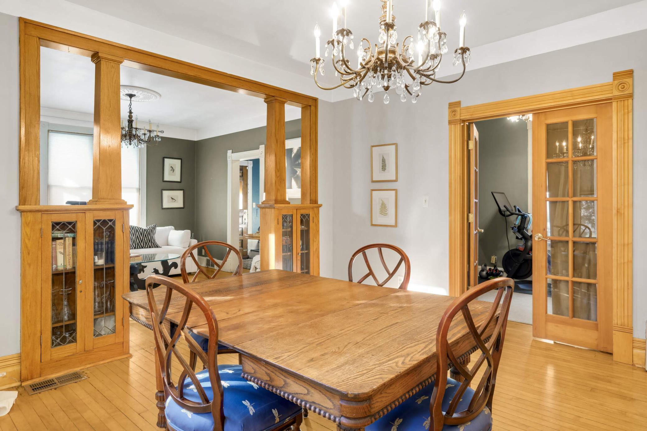 2001 University Avenue Property Photo 10