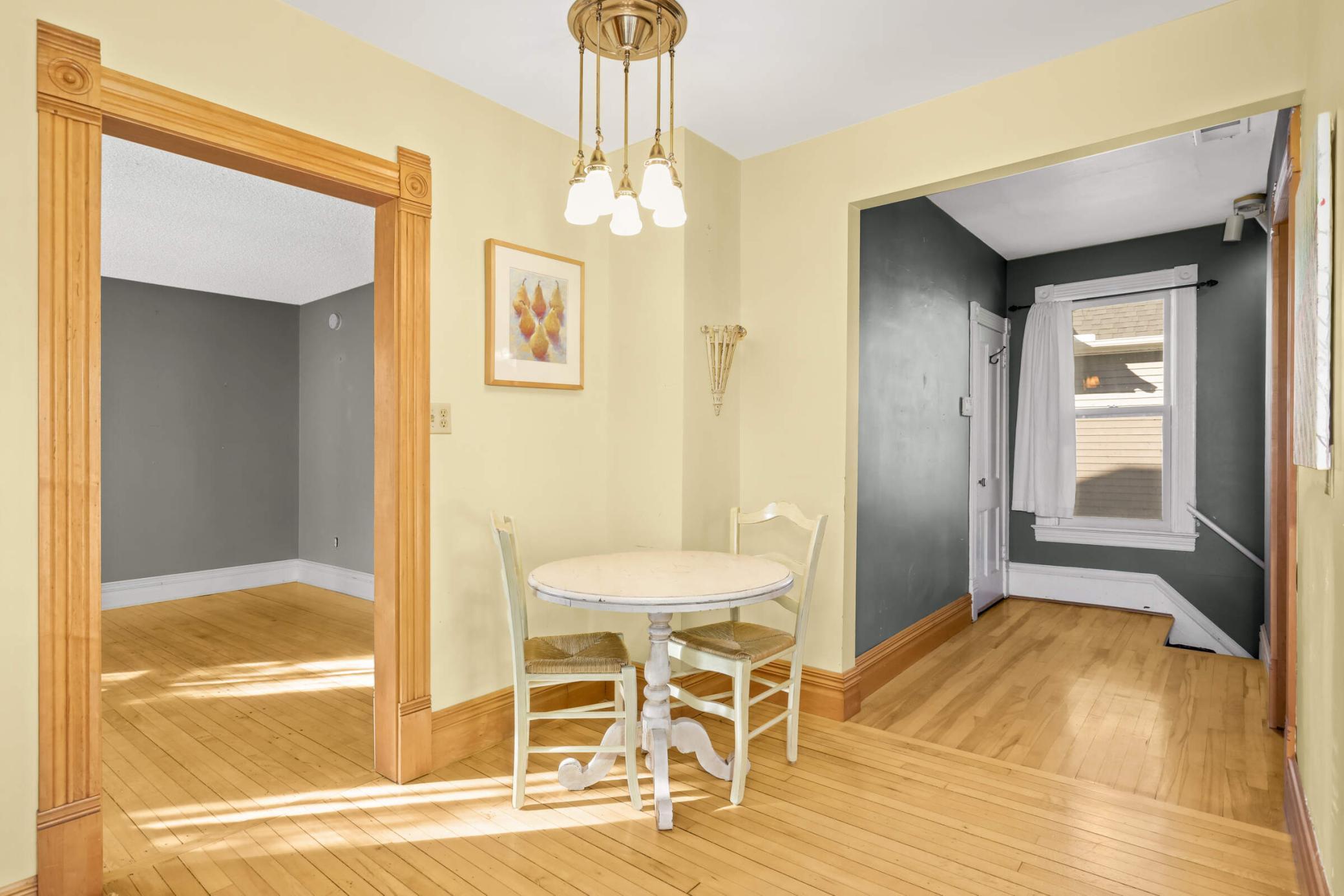 2001 University Avenue Property Photo 19