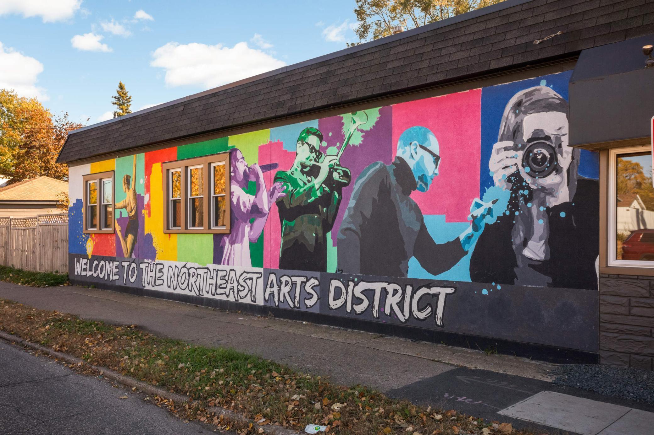 2001 University Avenue Property Photo 31