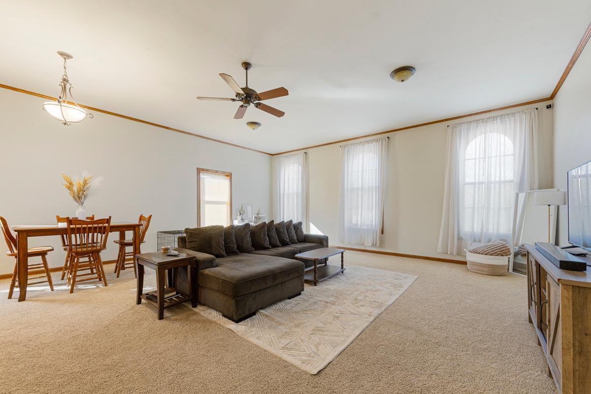 305 Main Street Property Photo 15