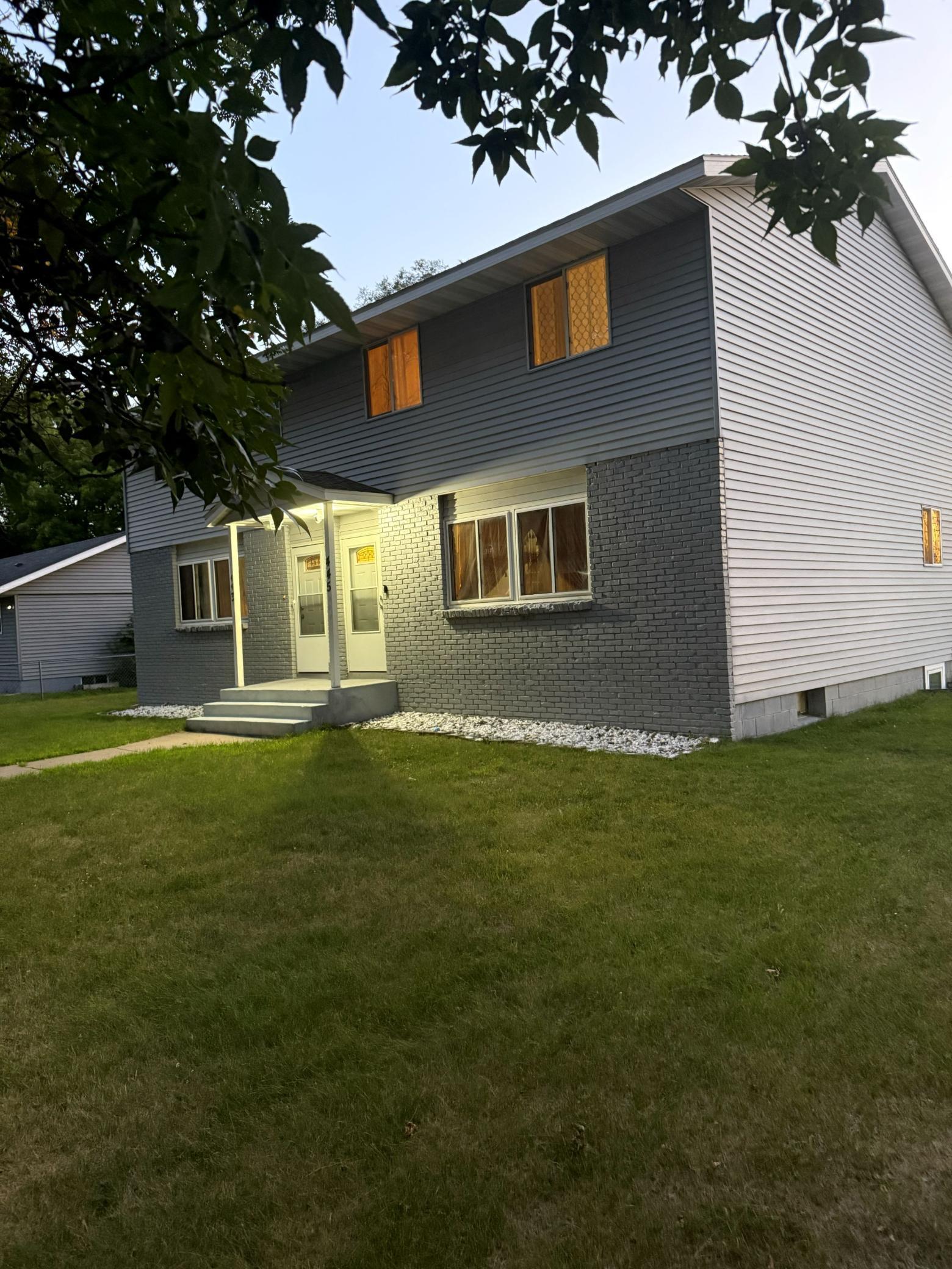 443 32nd Avenue Property Photo 3