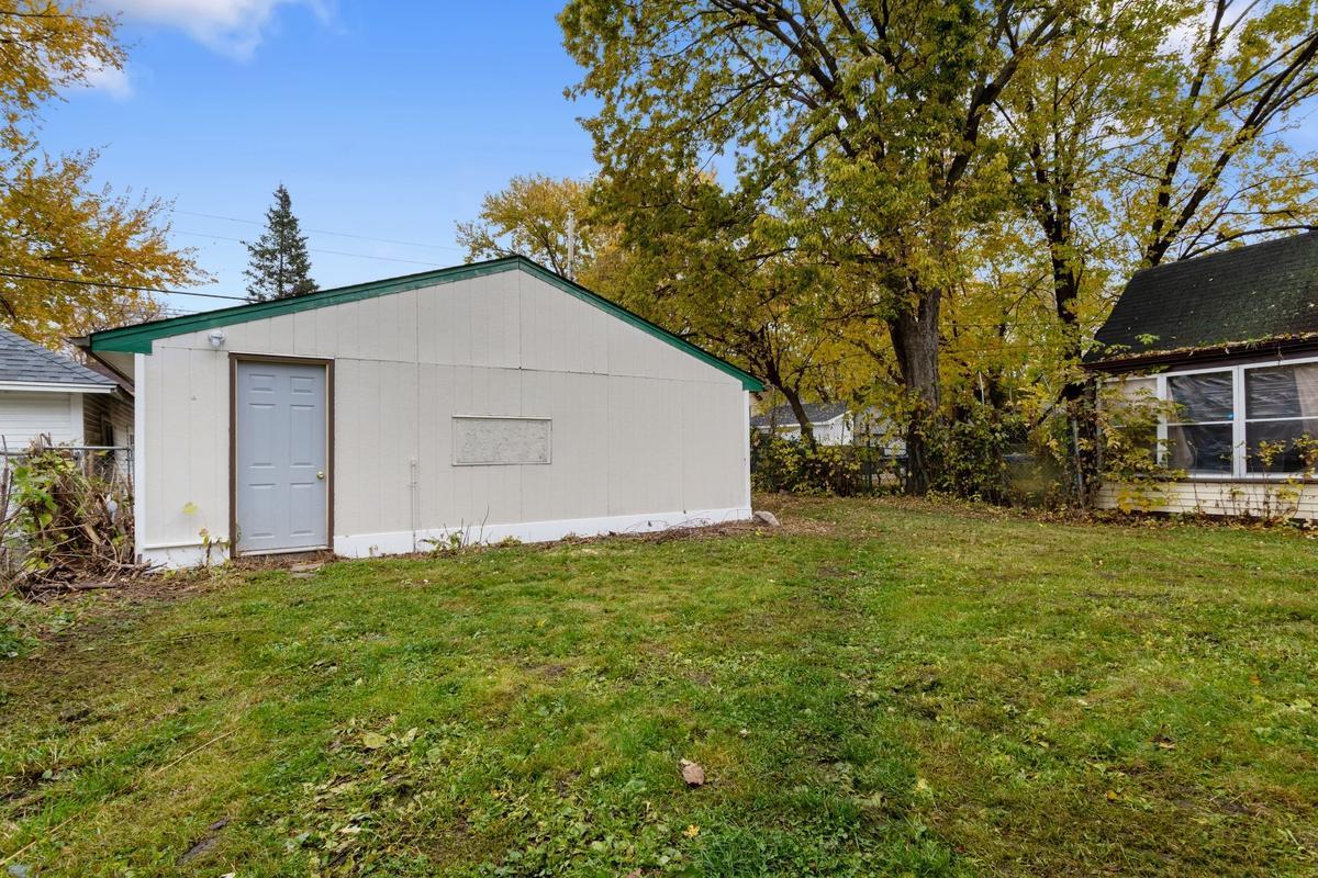 2954 Russell Avenue Property Photo 13