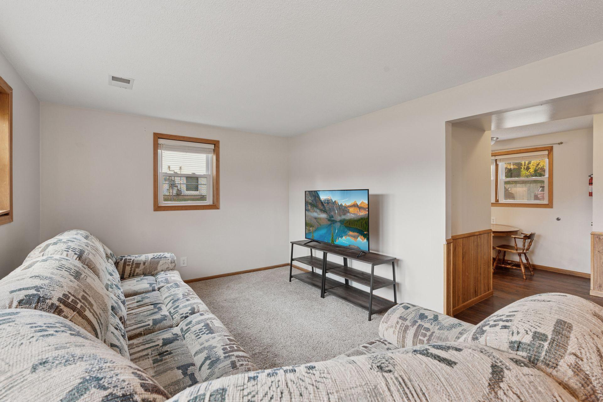 9104 Lexington Avenue Property Photo 6