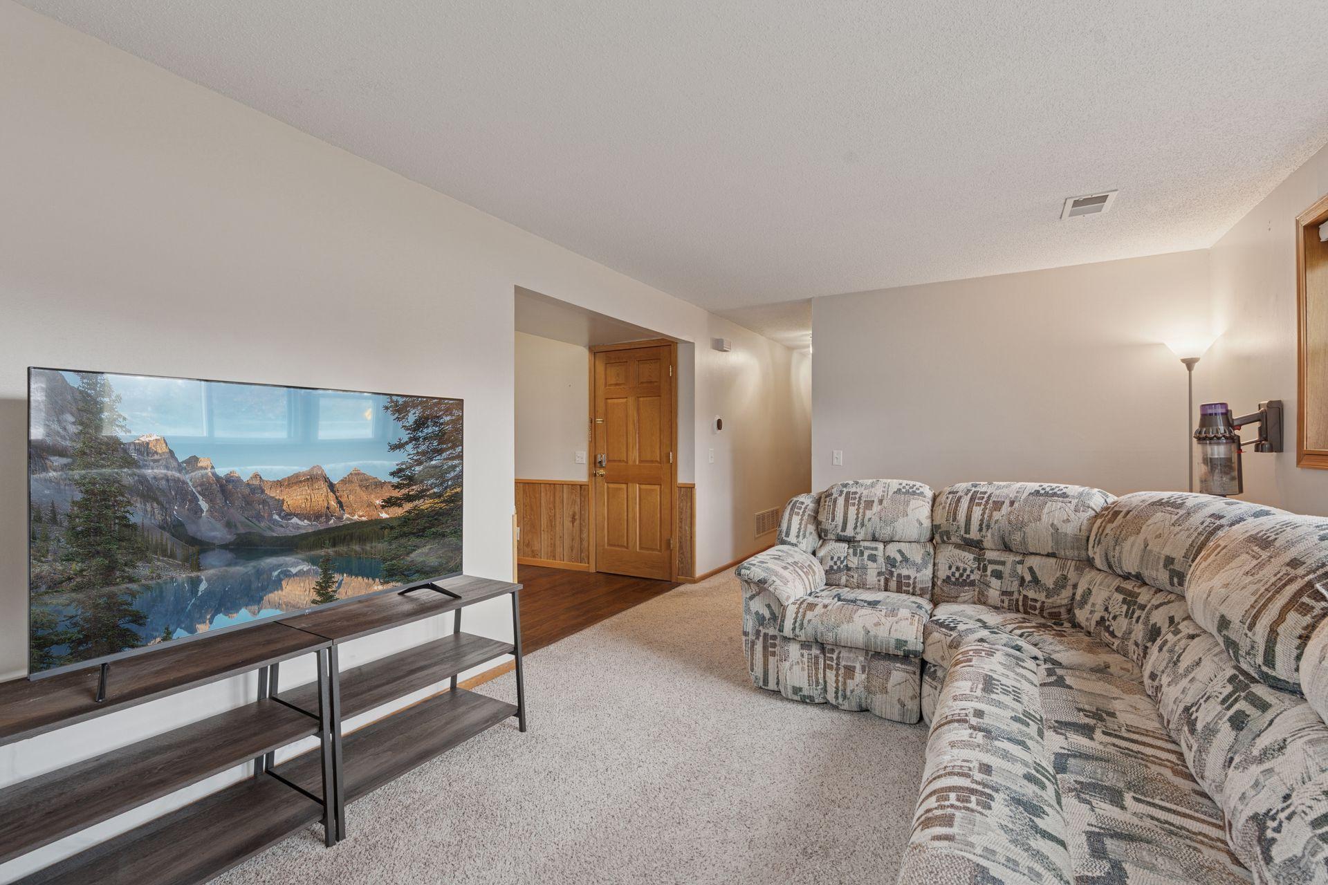 9104 Lexington Avenue Property Photo 7