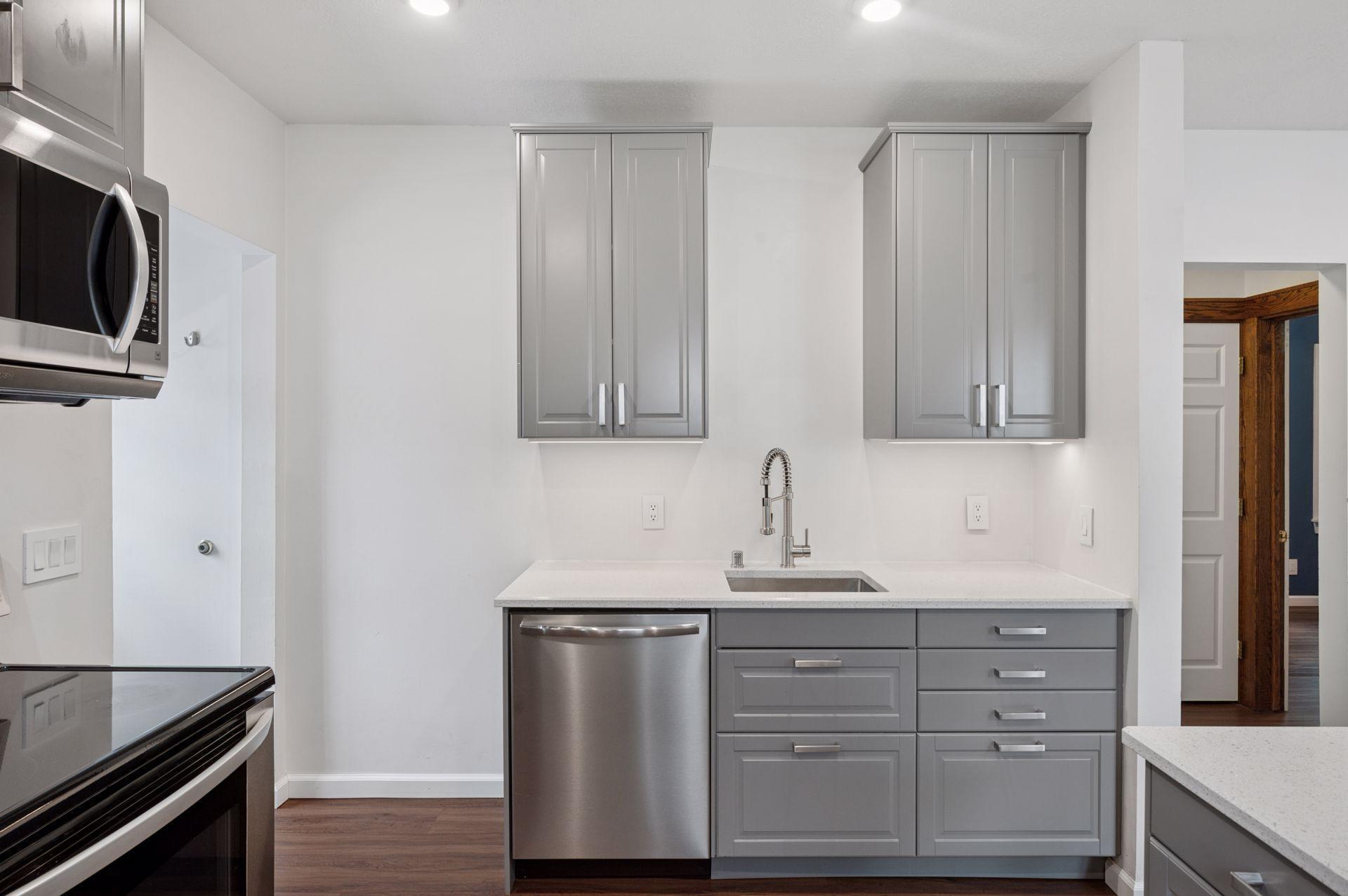 1436 Almond Avenue Property Photo 11