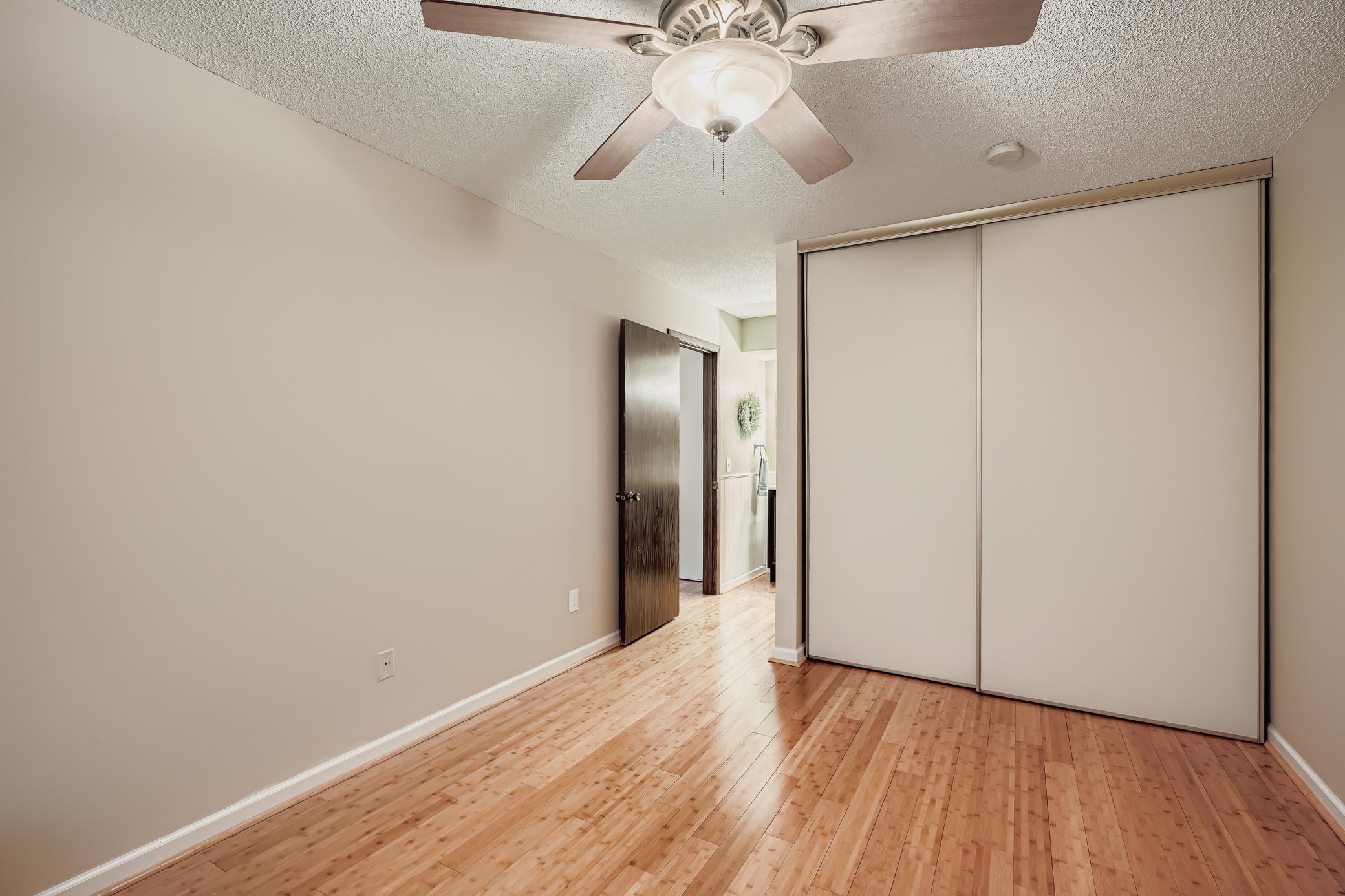 4406 Cedar Lake Road 7 Property Photo 19