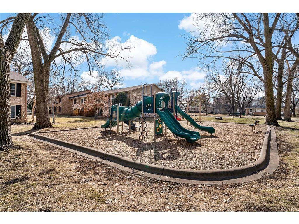 4406 Cedar Lake Road 7 Property Photo 27