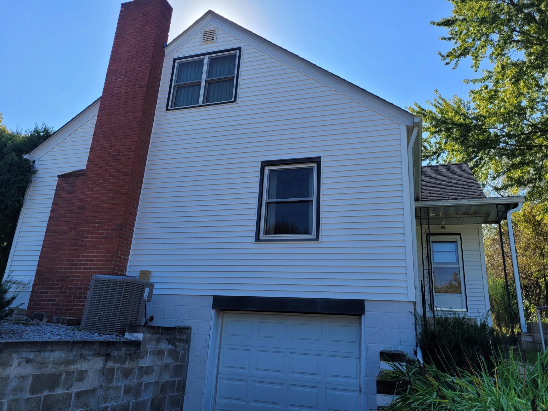 327 4th Street Property Photo 3