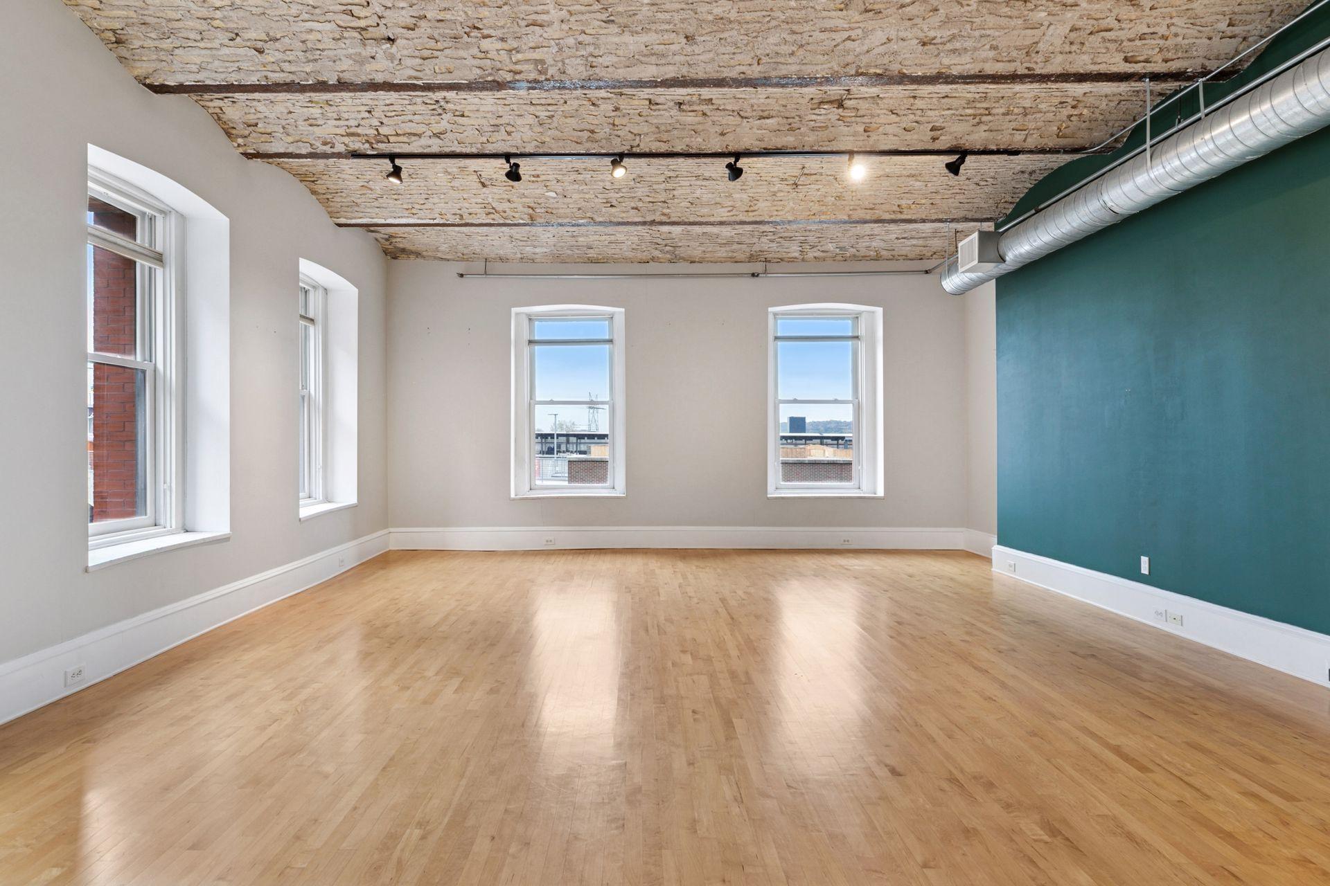 300 Wall Street 203 Property Photo 14