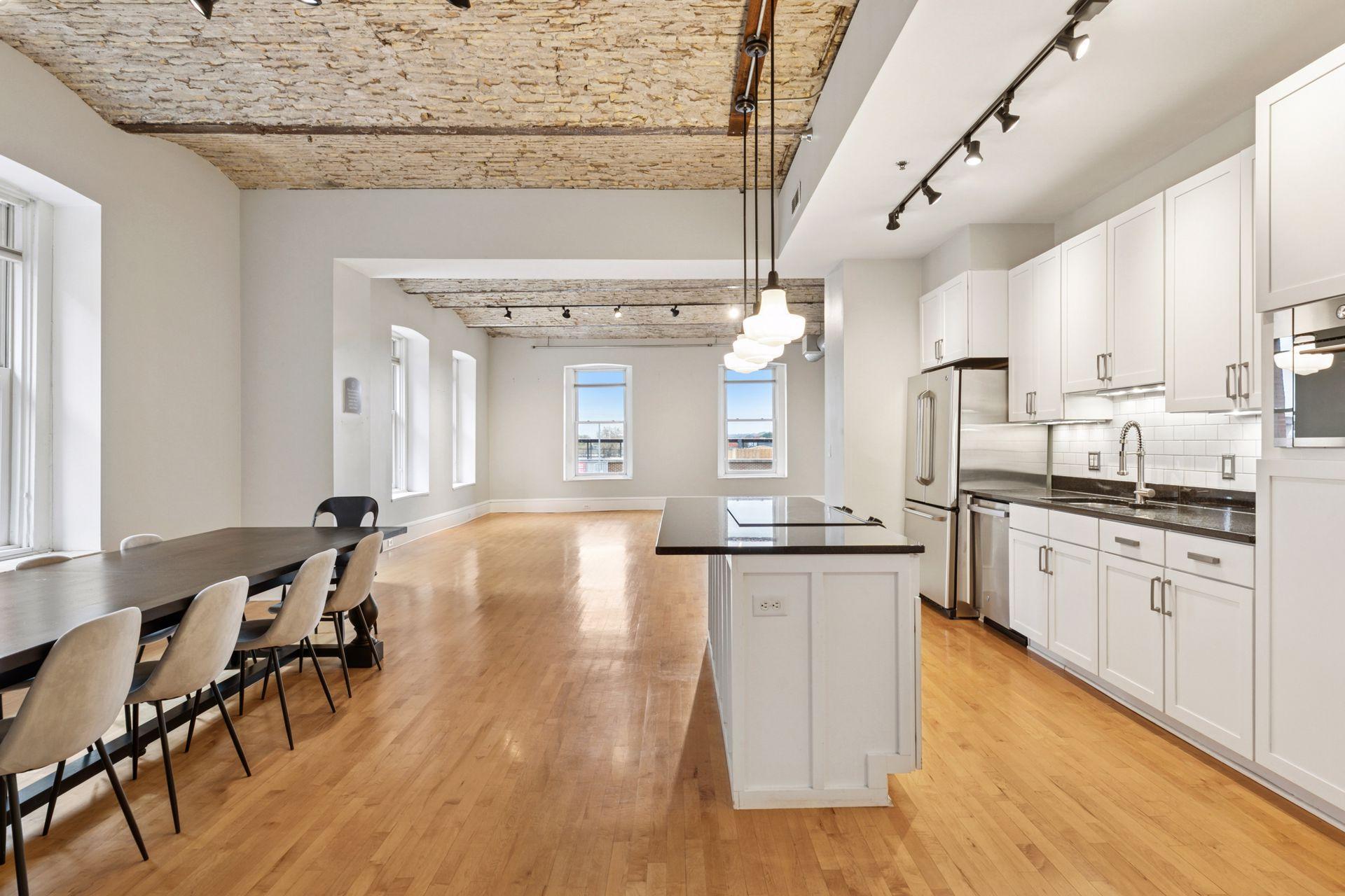 300 Wall Street 203 Property Photo 18