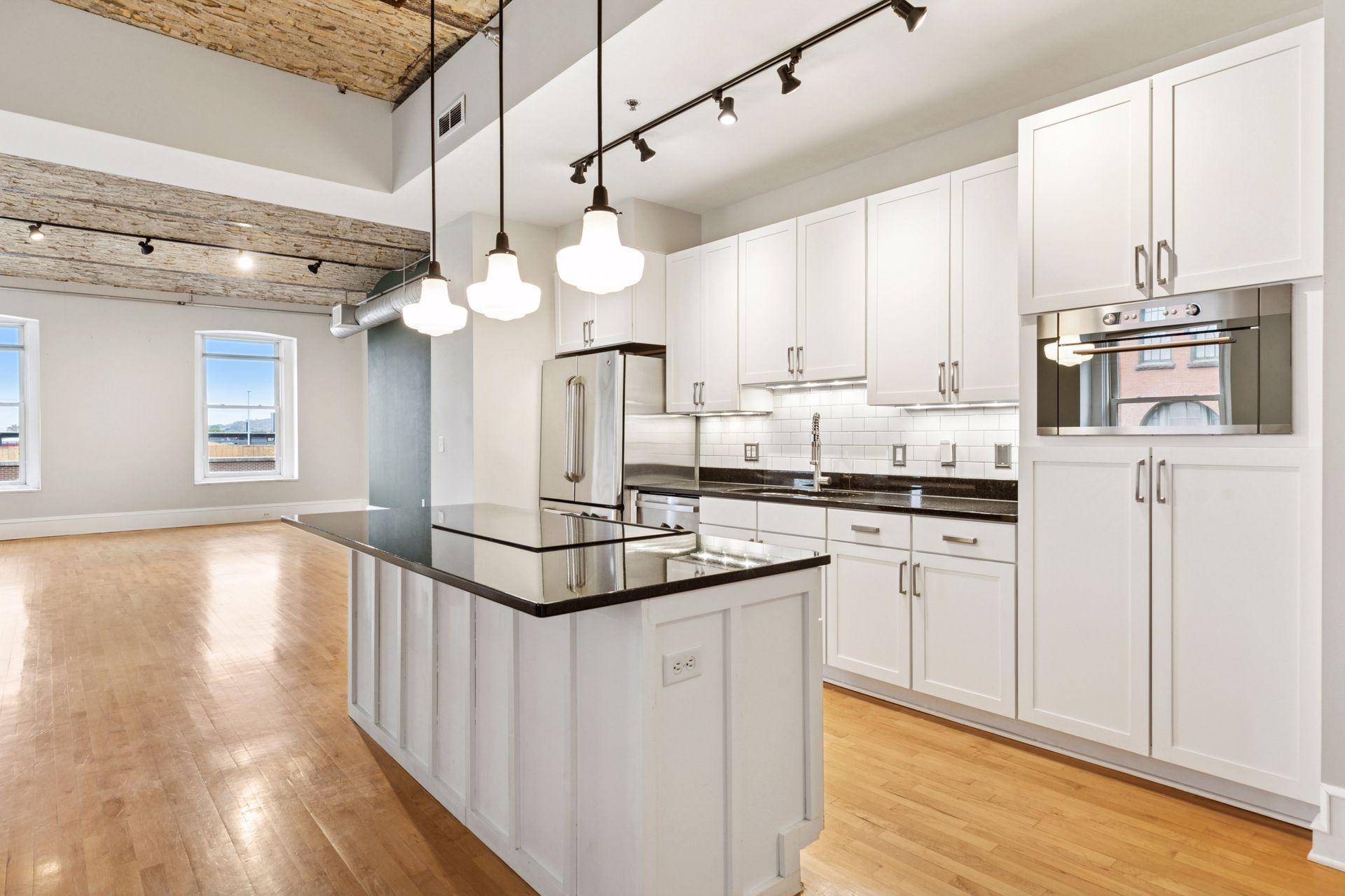 300 Wall Street 203 Property Photo 19
